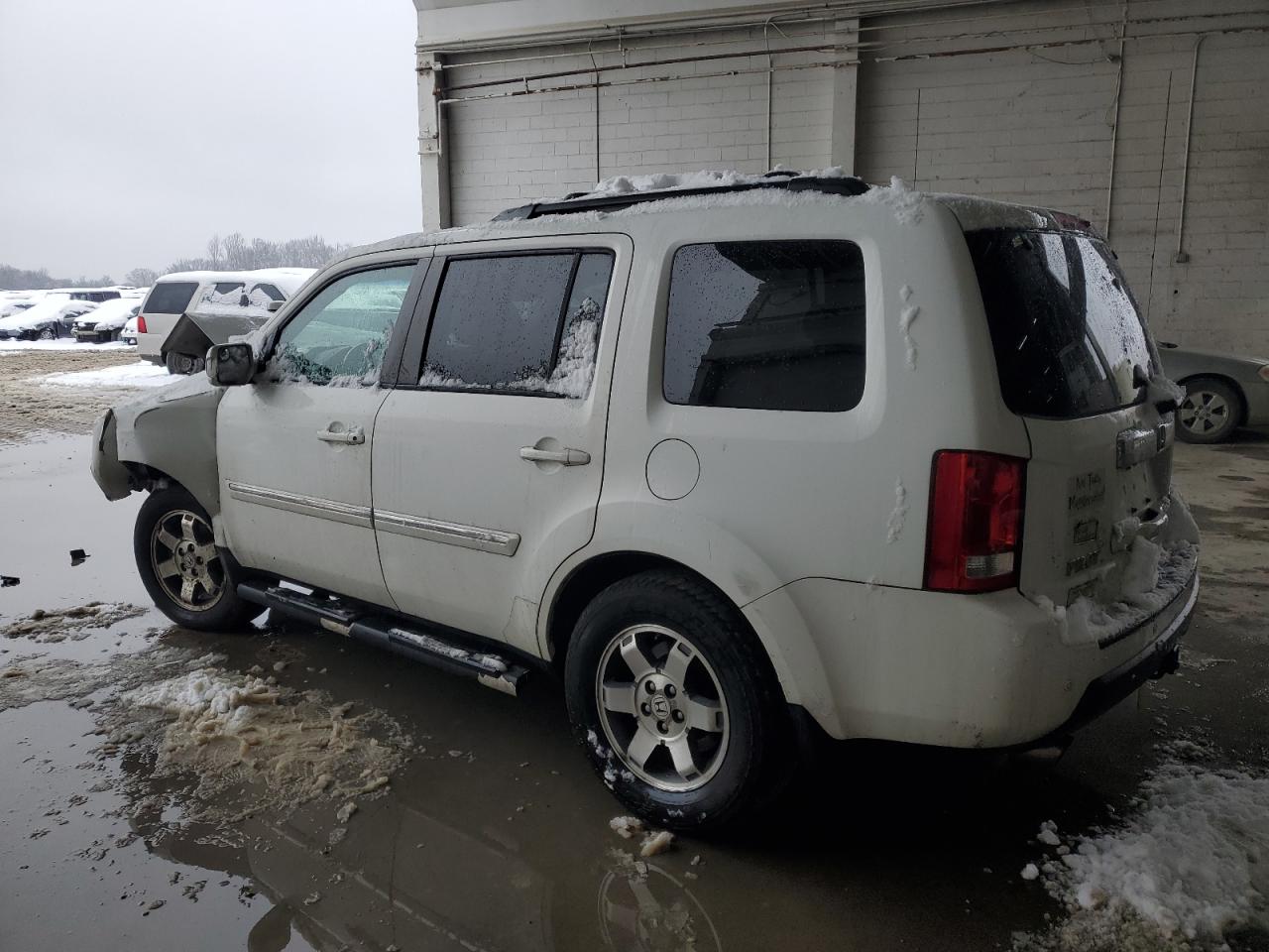 2010 Honda Pilot - Image 2