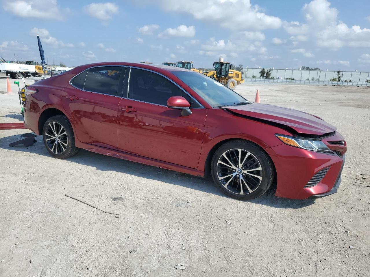 2018 Toyota Camry - Image 4