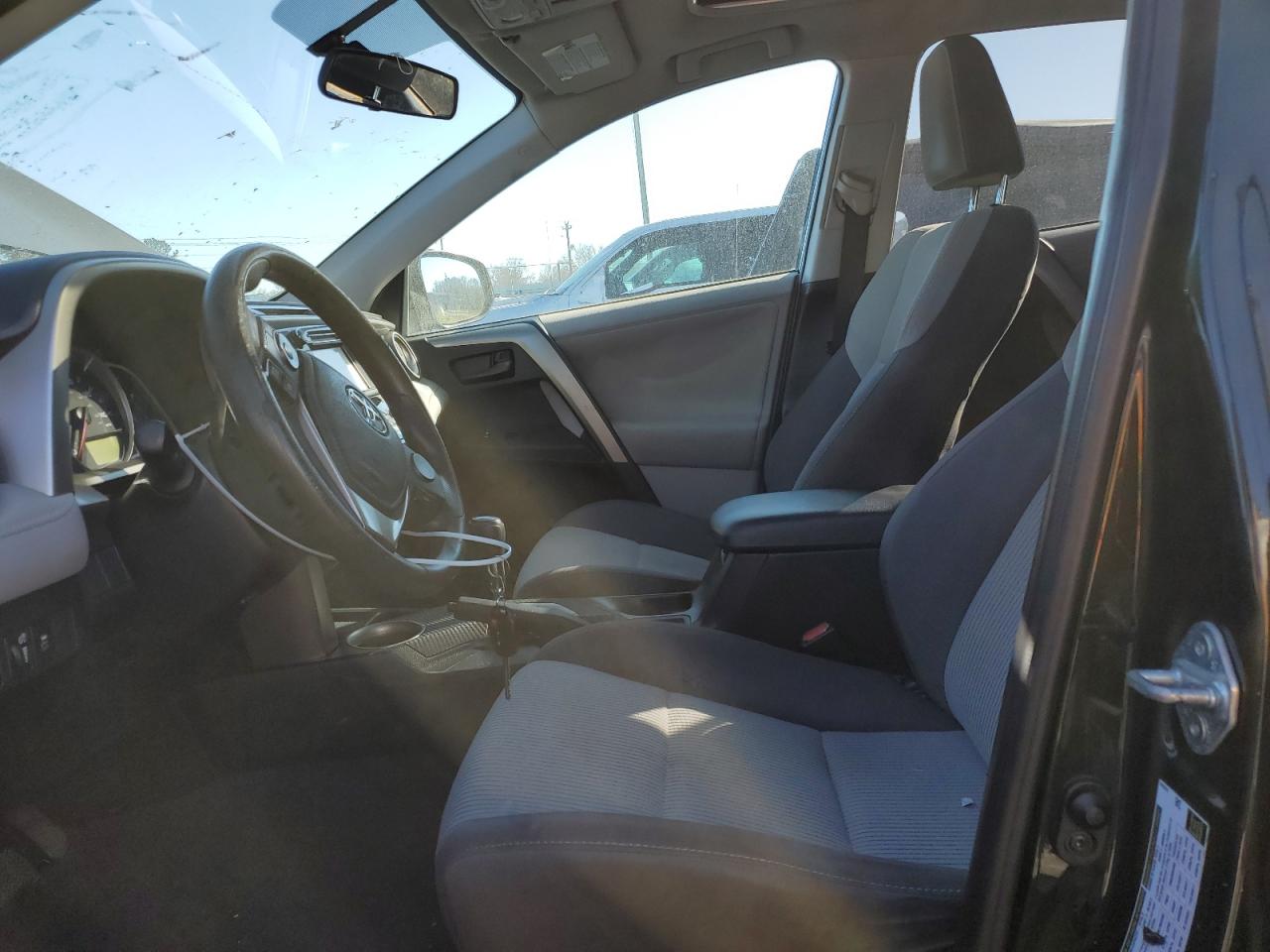 2013 Toyota RAV 4 - Image 7