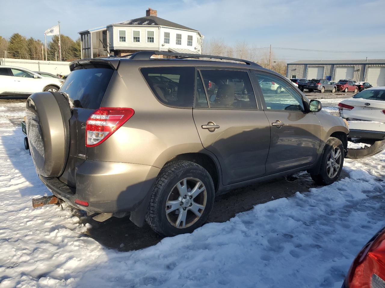 2011 Toyota RAV 4 - Image 3