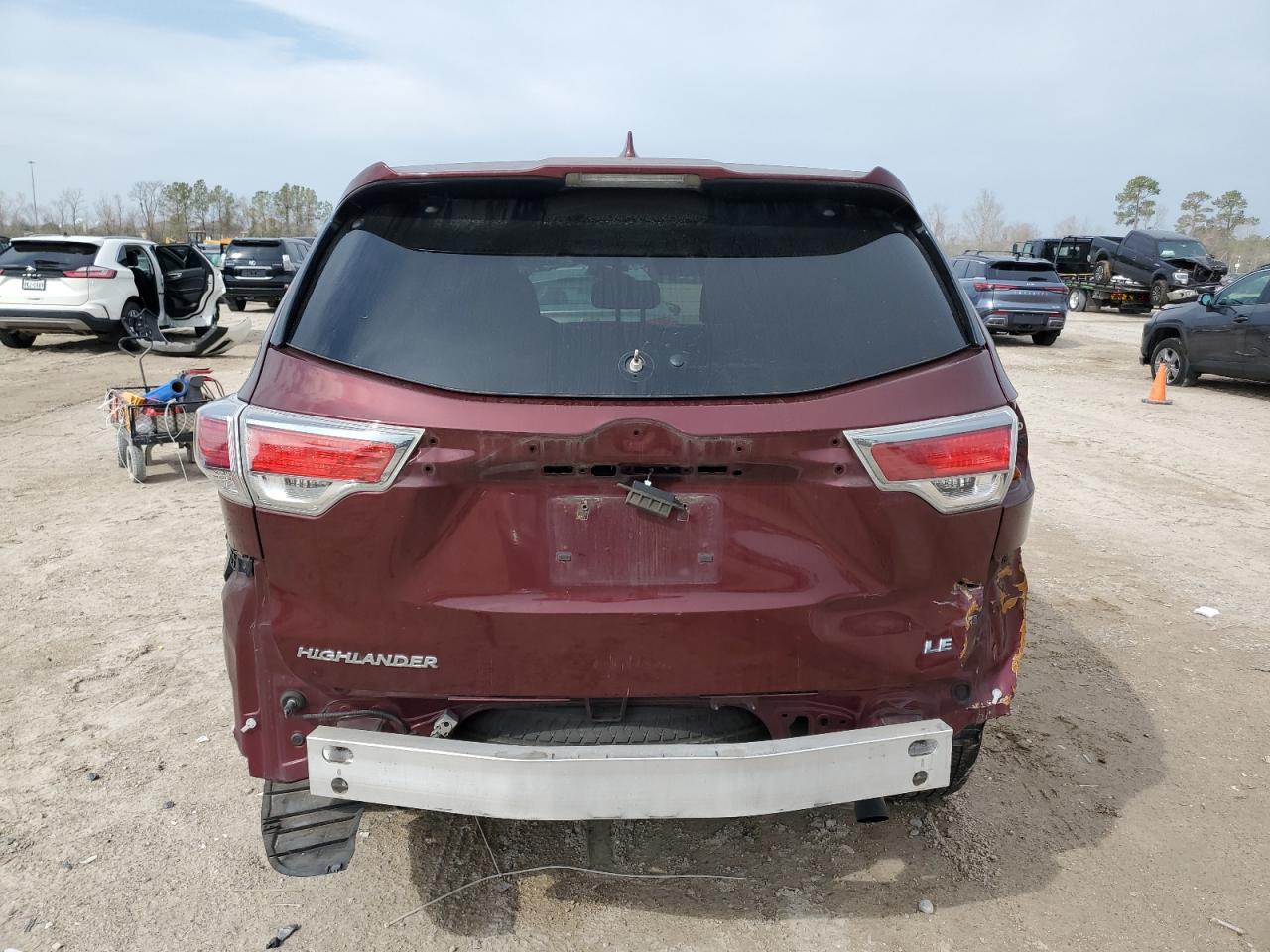 2015 Toyota Highlander - Image 6