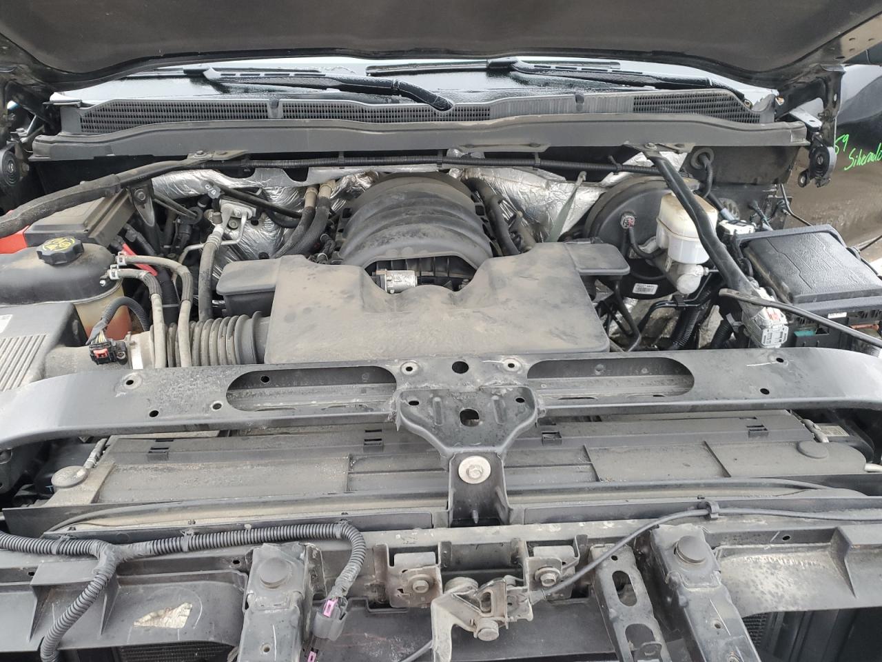 2015 Chevrolet Silverado - Image 11