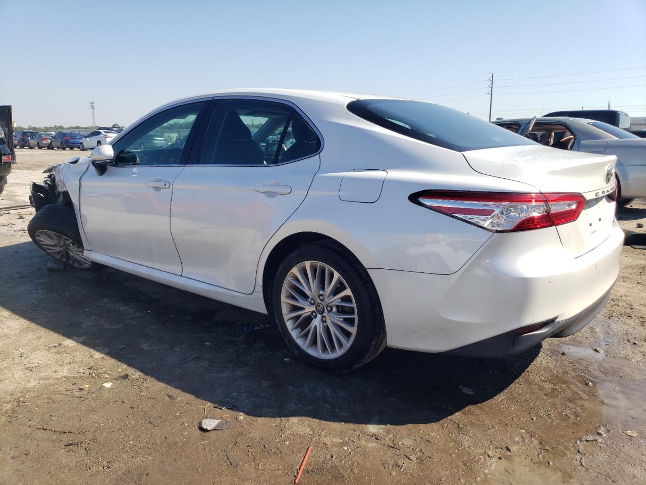 2018 Toyota Camry - Image 2