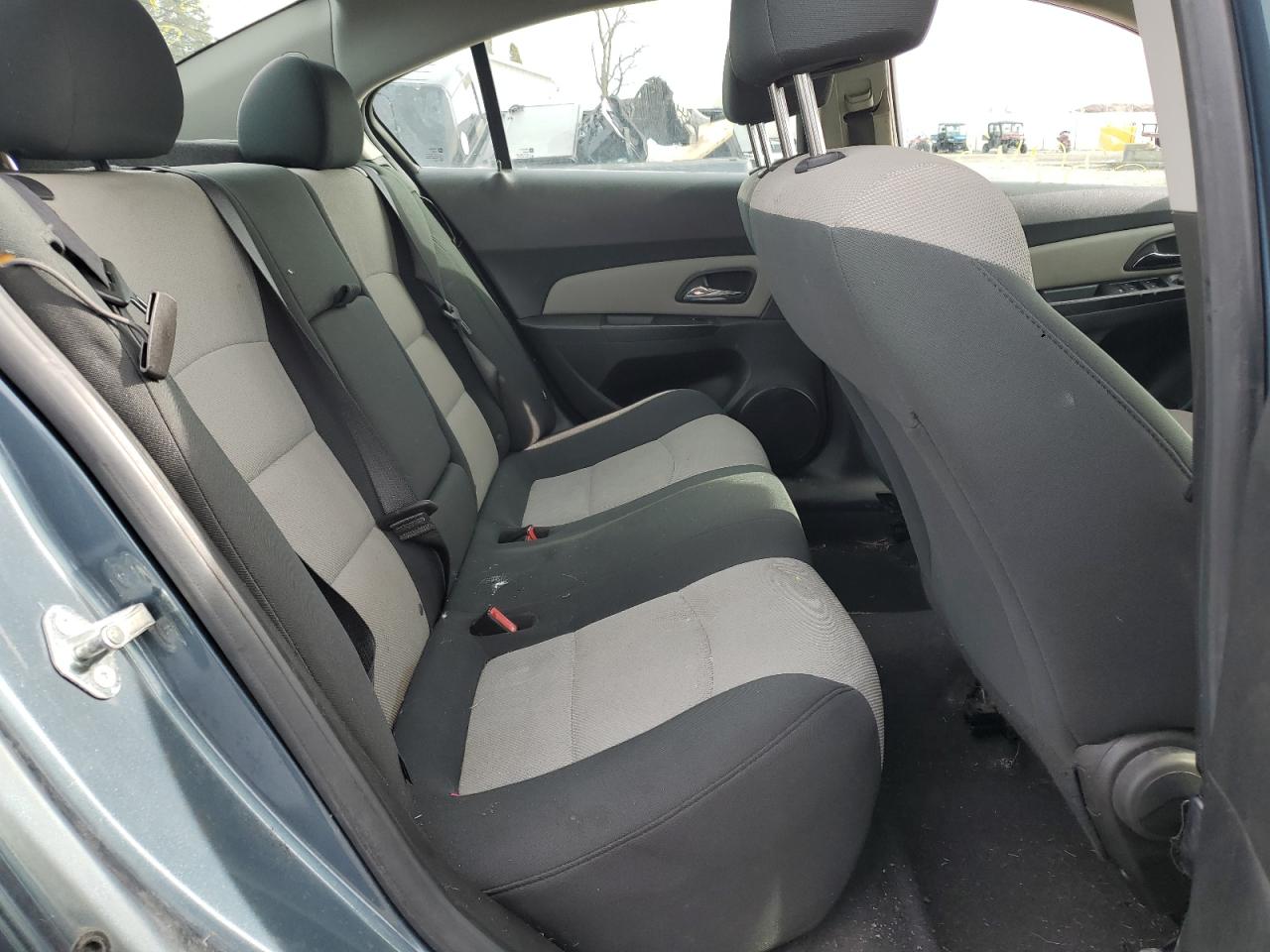 2012 Chevrolet Cruze - Image 10