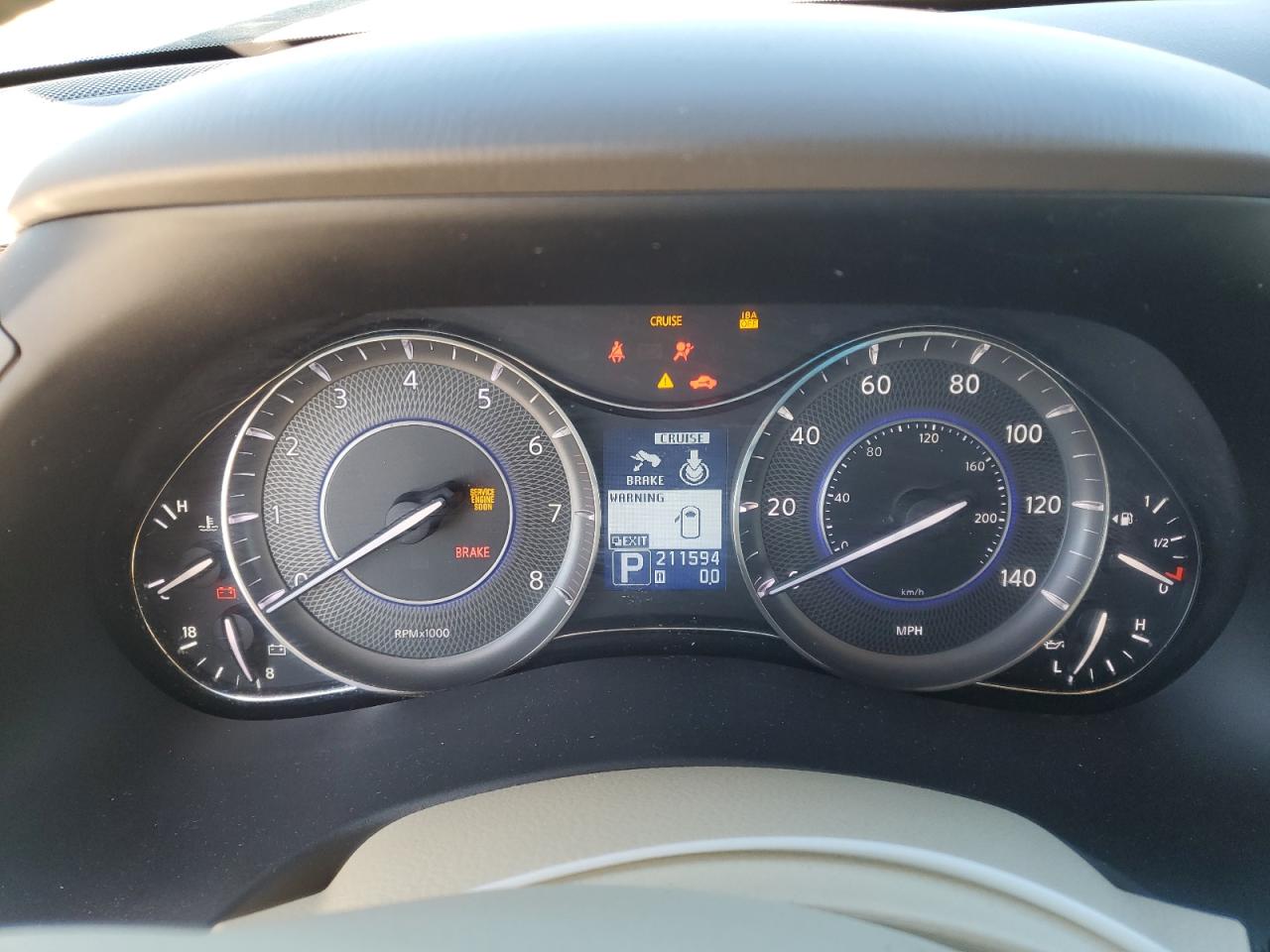 2012 Infiniti QX56 - Image 9