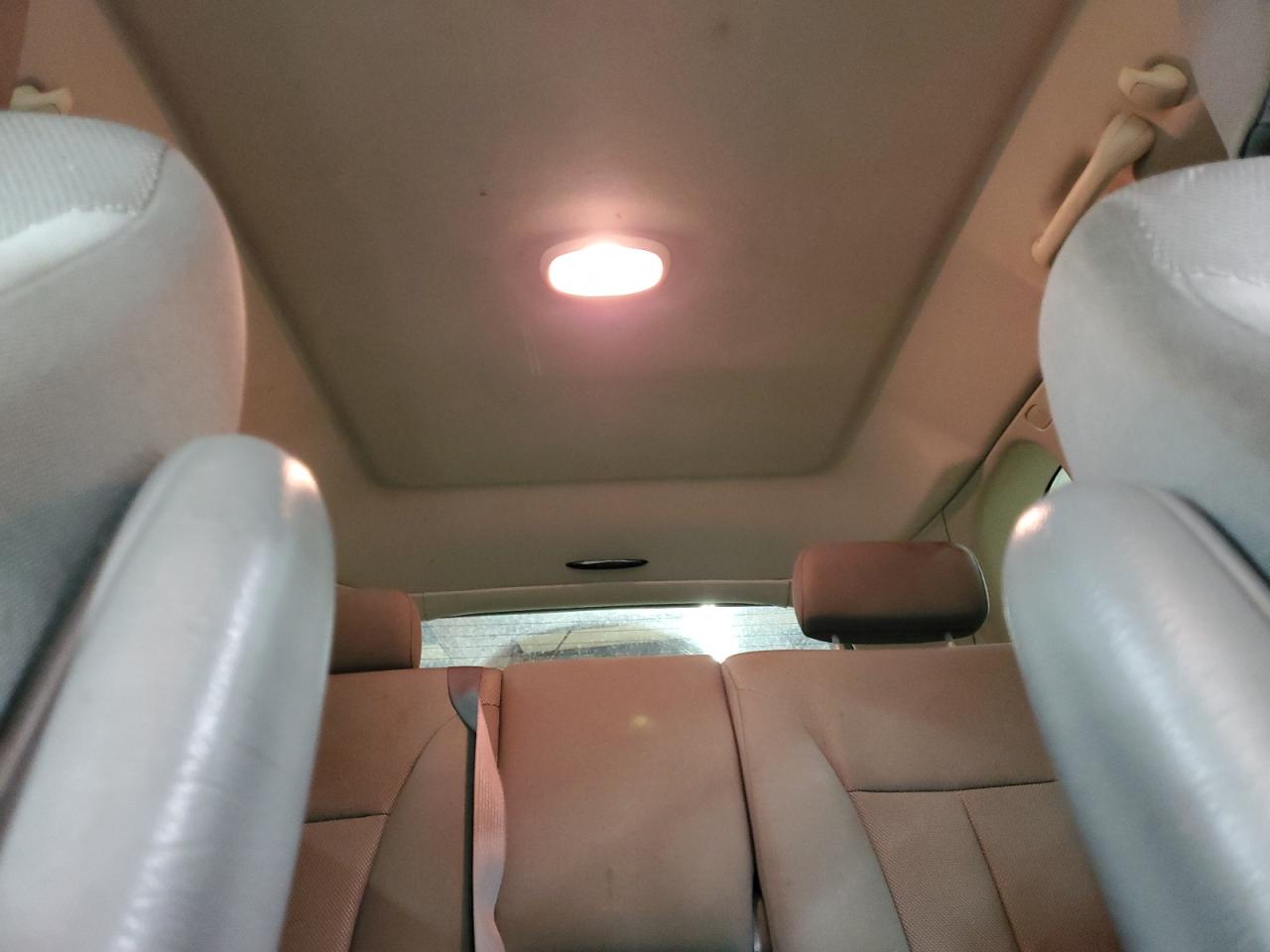 2007 Chrysler Pacifica - Image 10