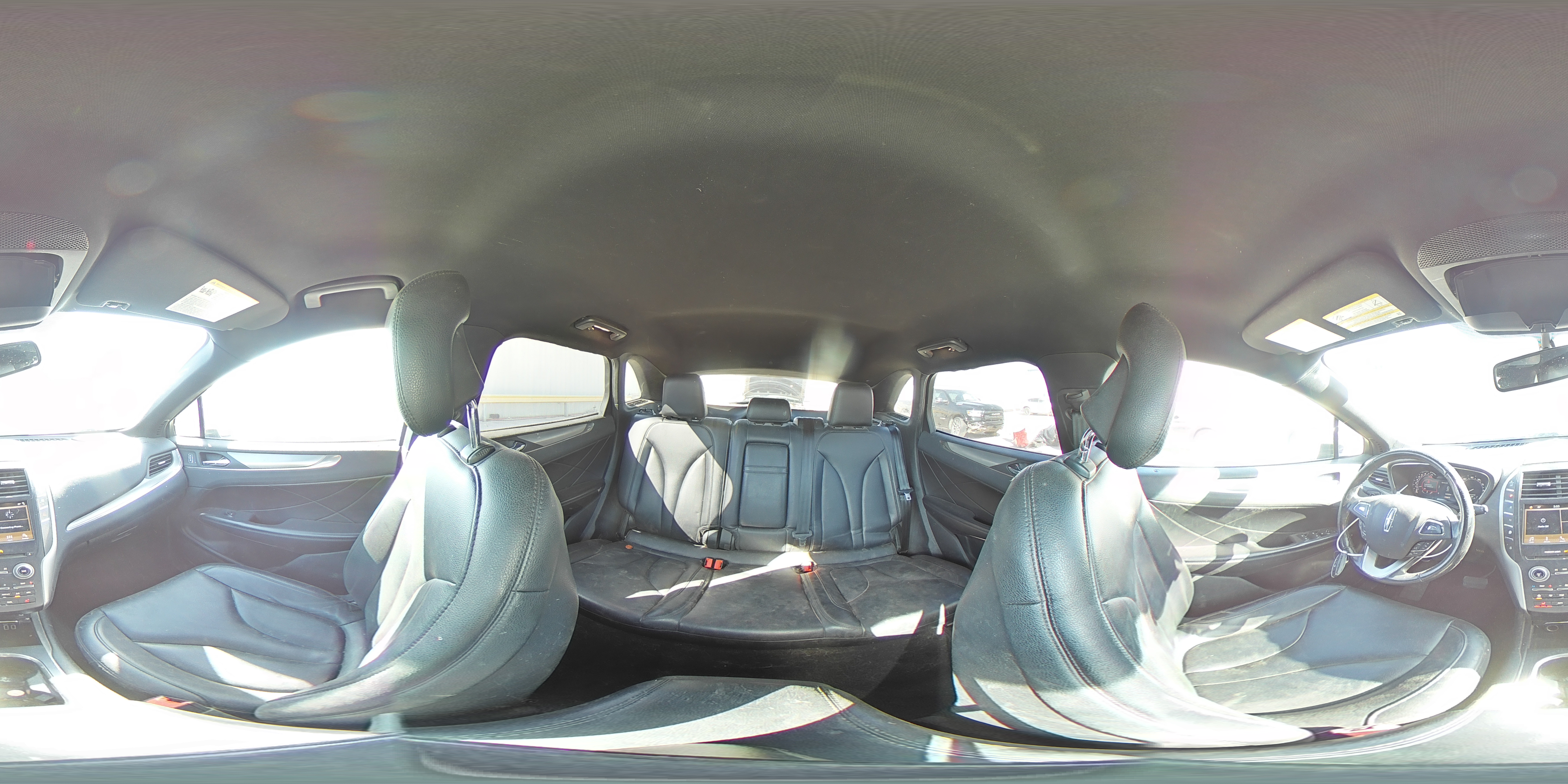 2017 Lincoln MKC - Image 16
