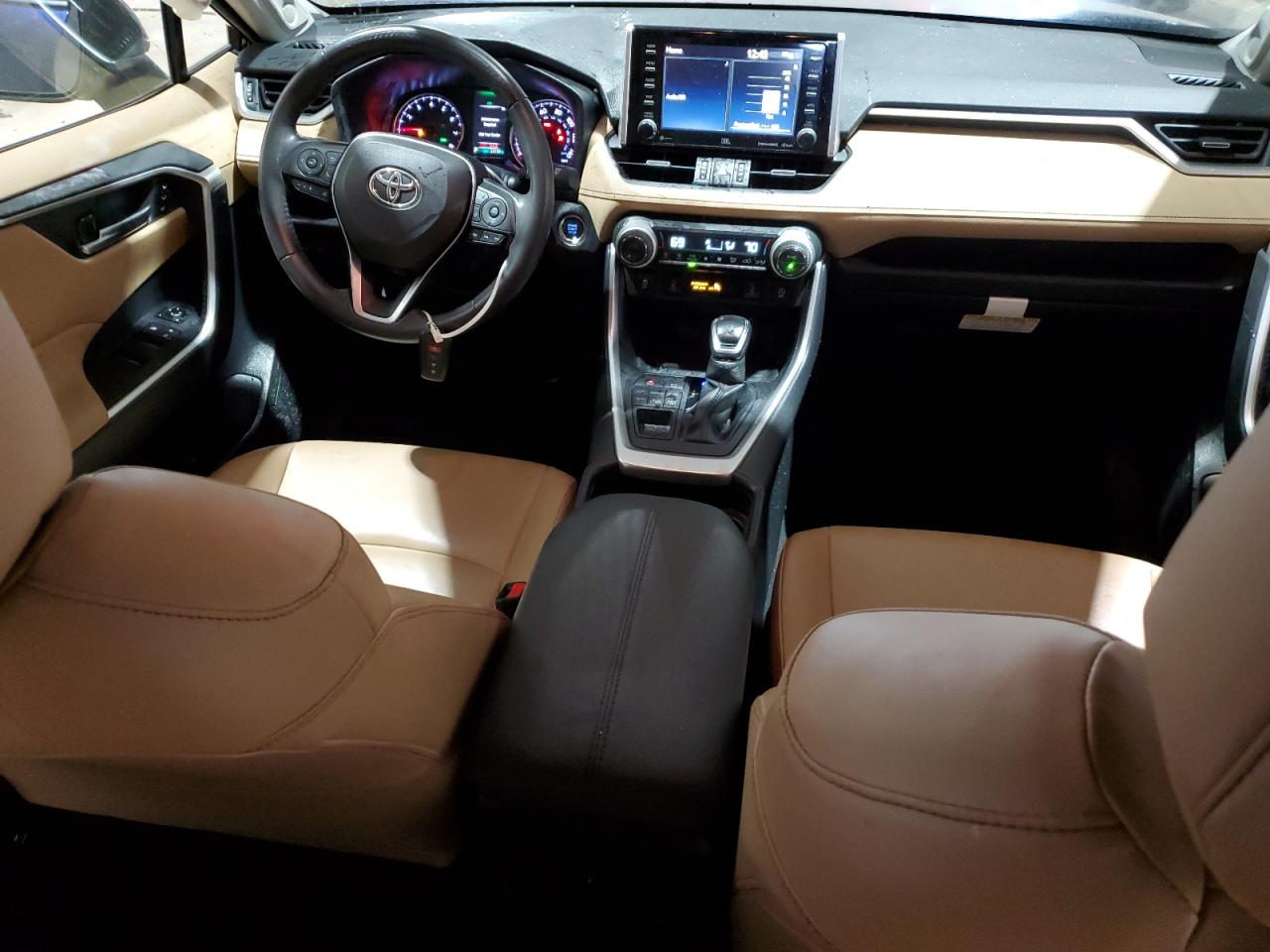 2020 Toyota RAV 4 - Image 8