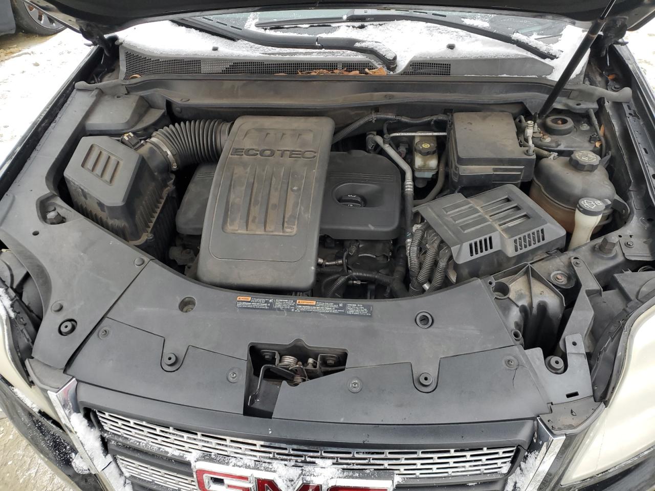 2010 GMC Terrain - Image 12