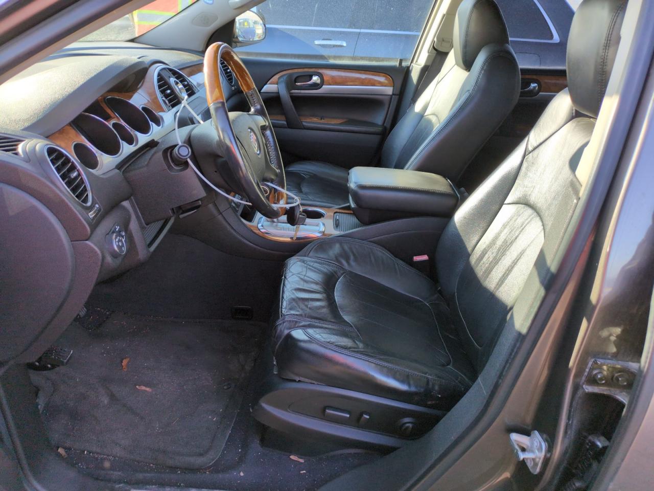 2010 Buick Enclave - Image 7