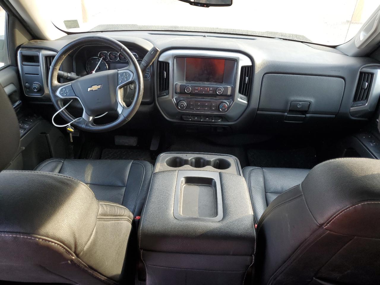 2016 Chevrolet Silverado - Image 8