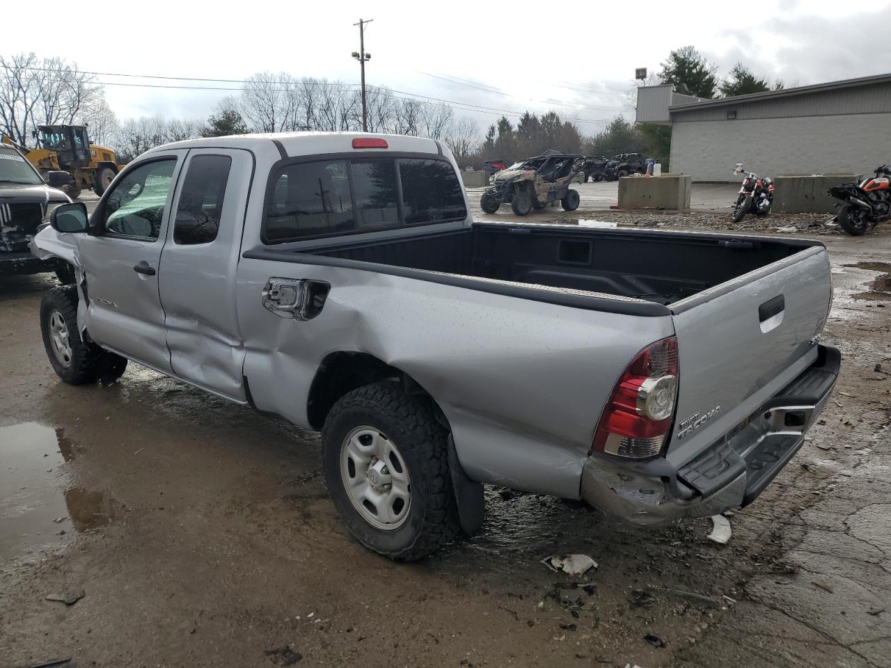 2012 Toyota Tacoma - Image 2