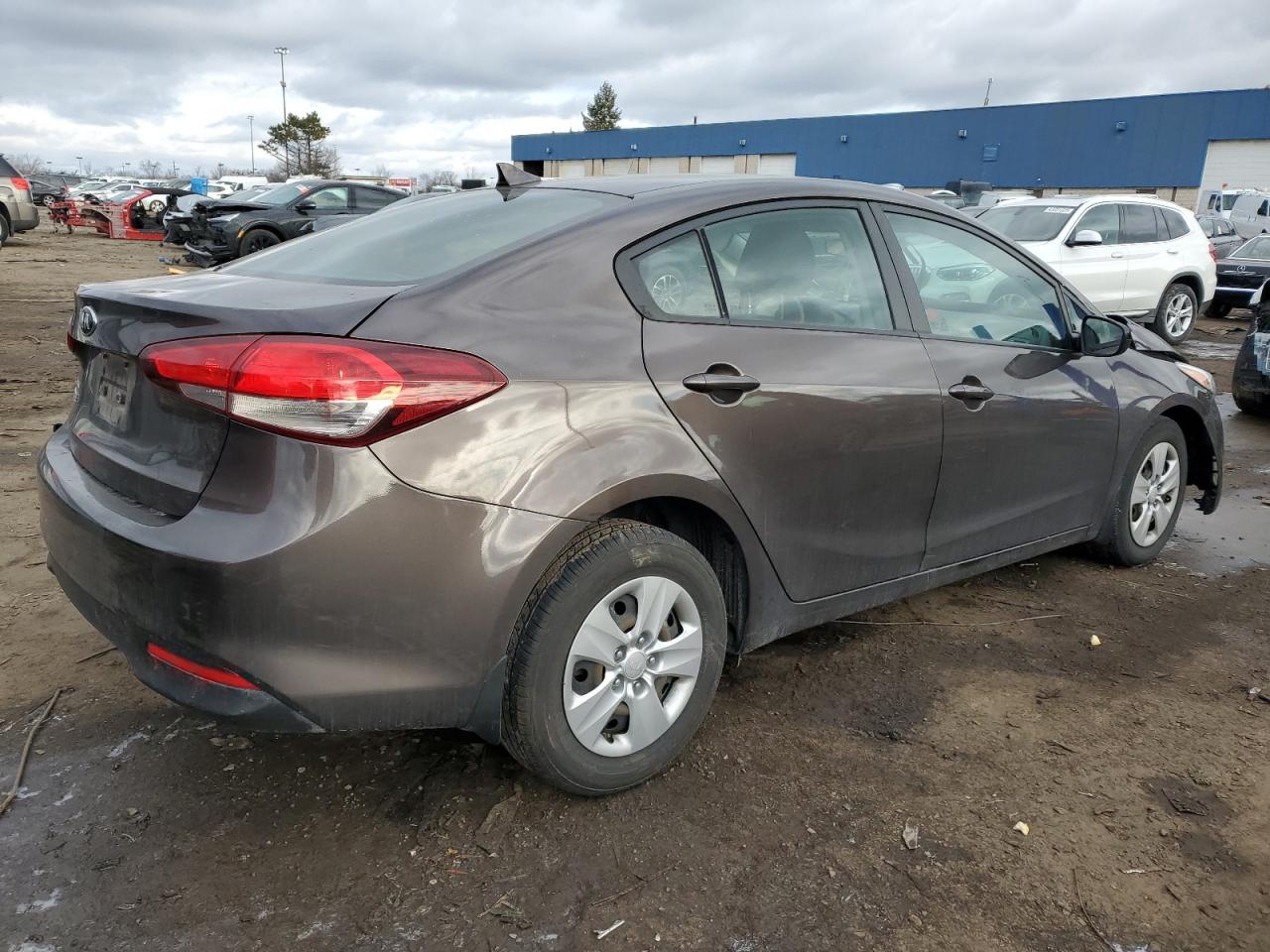 2017 Kia Forte - Image 3