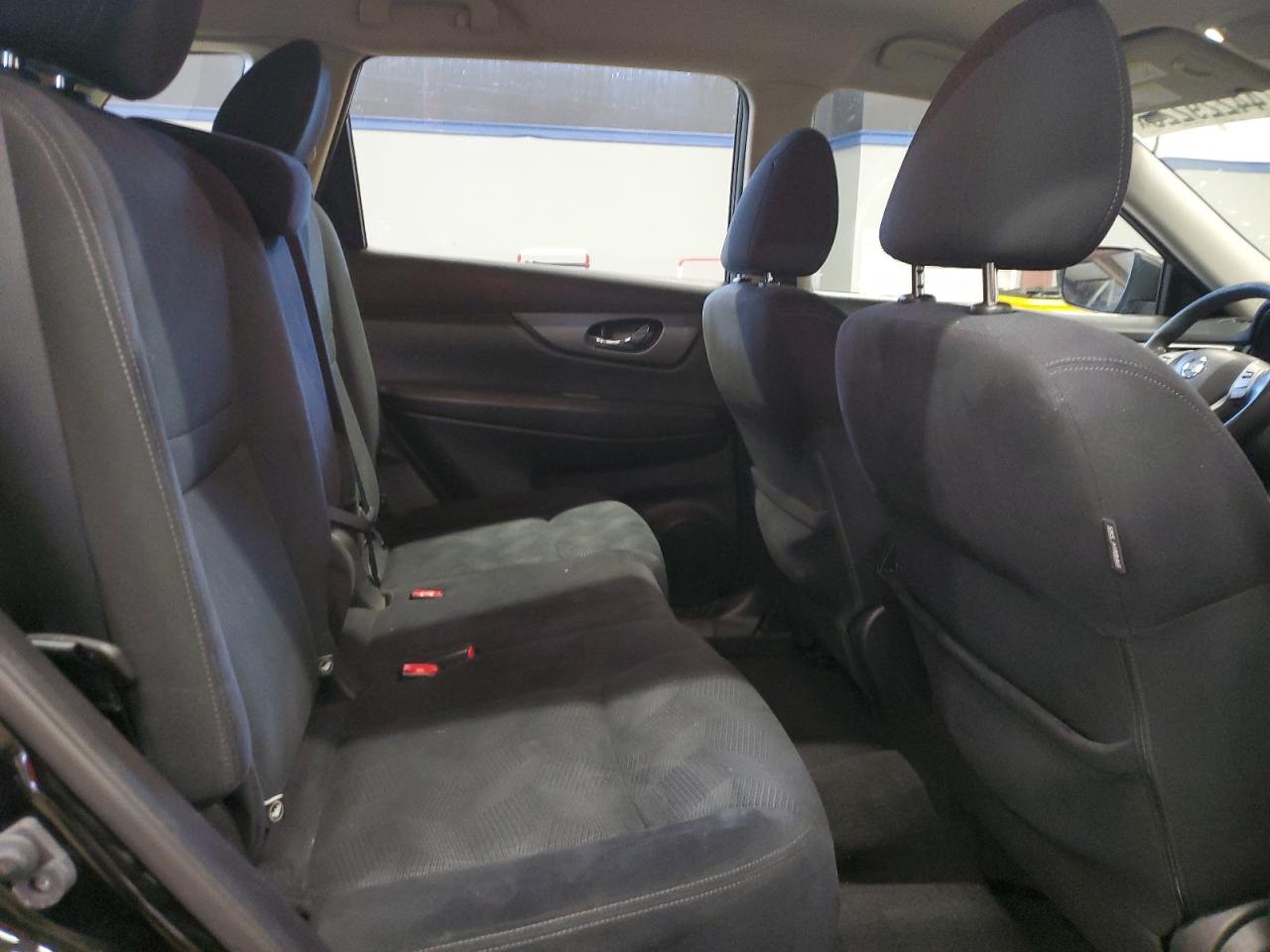 2016 Nissan Rogue - Image 11