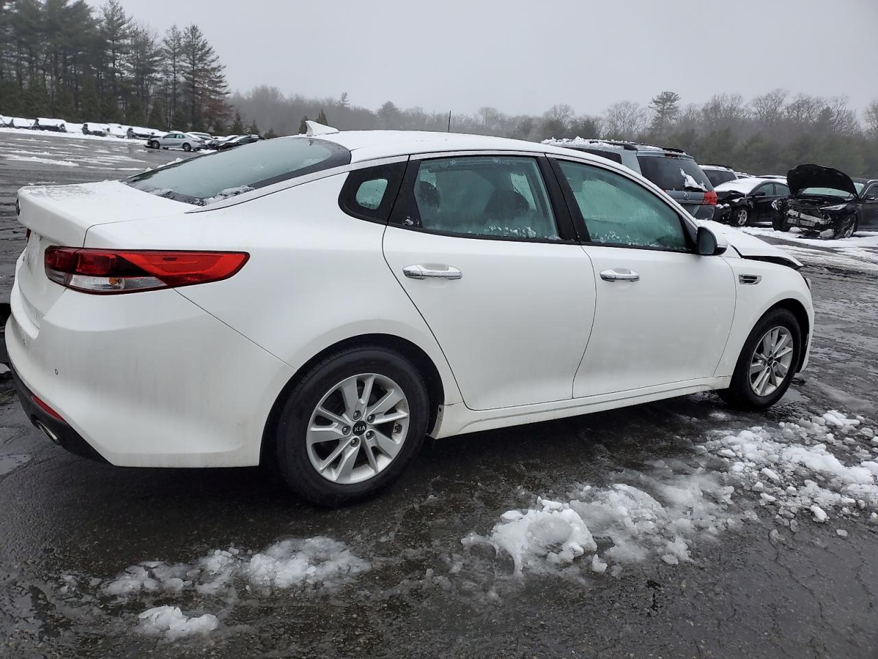 2018 Kia Optima - Image 3