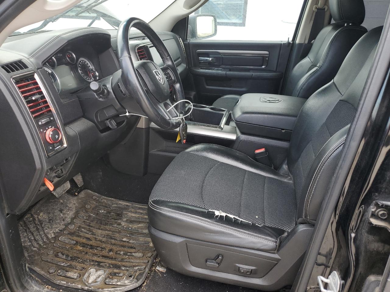 2014 RAM 1500 - Image 7
