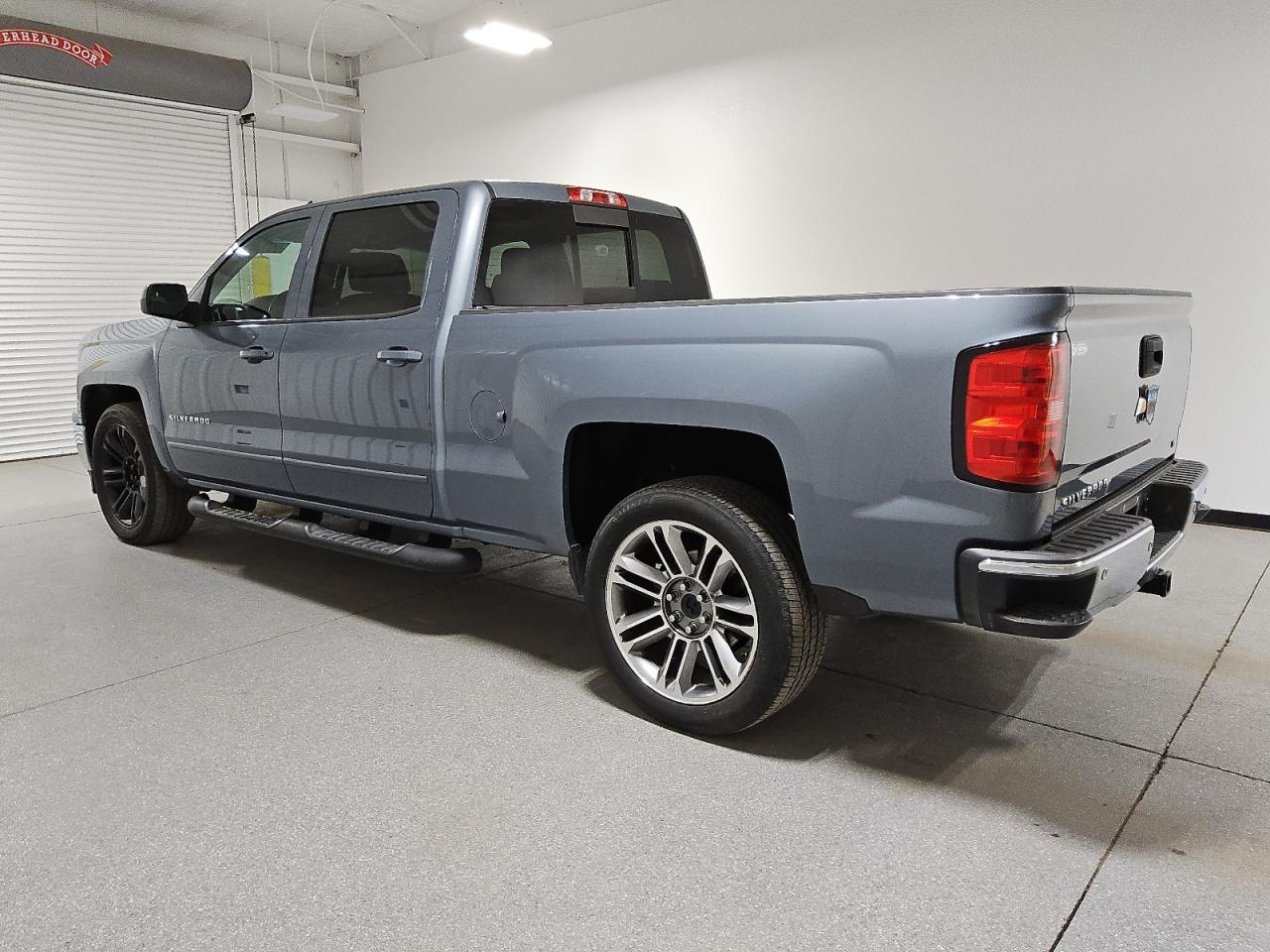 2015 Chevrolet S-10 Pickup - Image 2