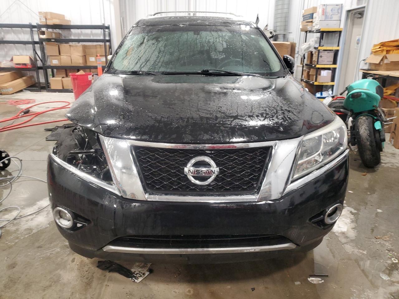 2014 Nissan Pathfinder - Image 5