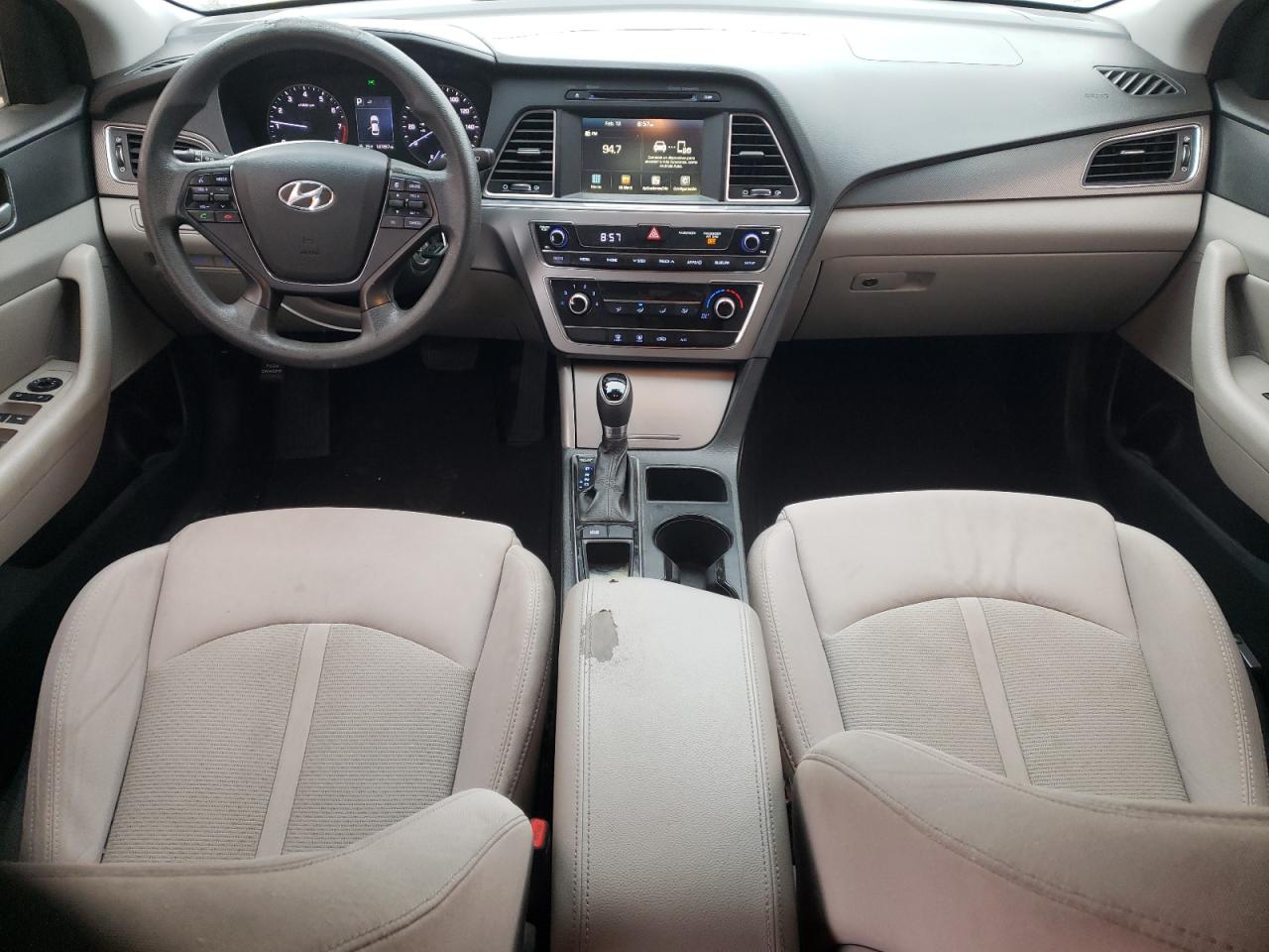 2016 Hyundai Sonata - Image 8