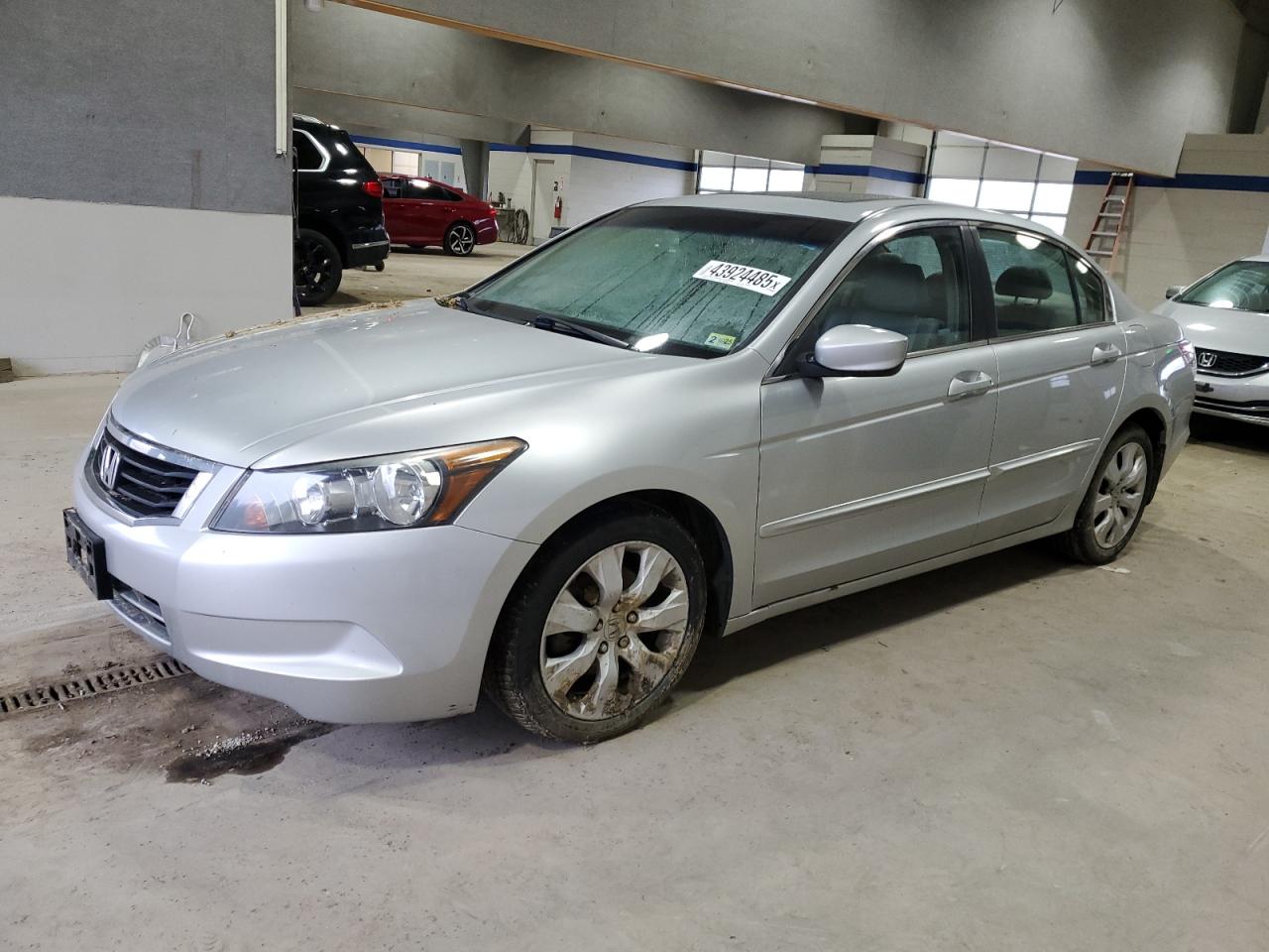 2009 Honda Accord Exl for Sale in Sandston, VA - Side