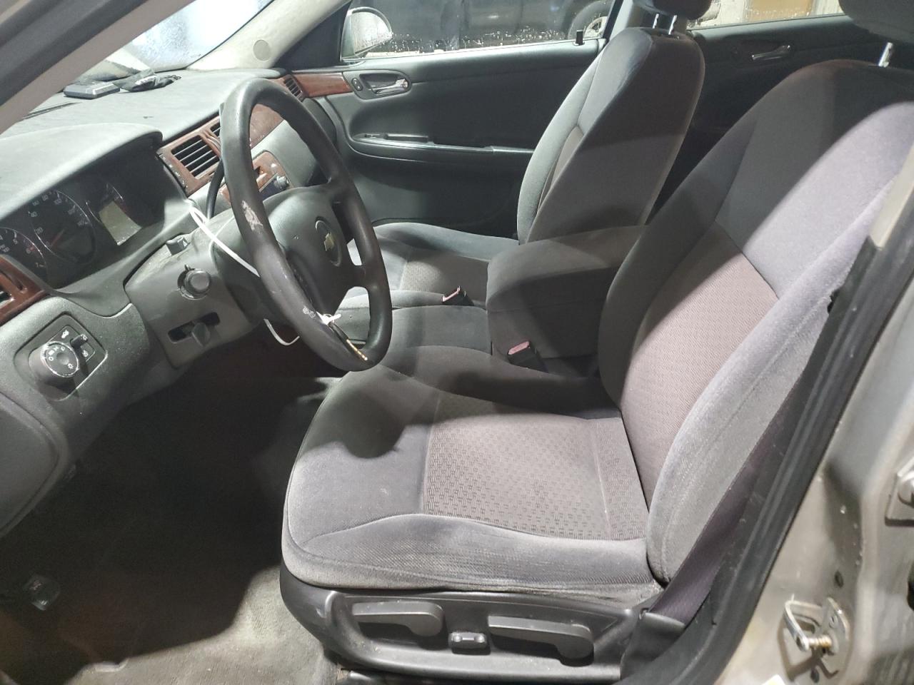 2008 Chevrolet Impala - Image 7