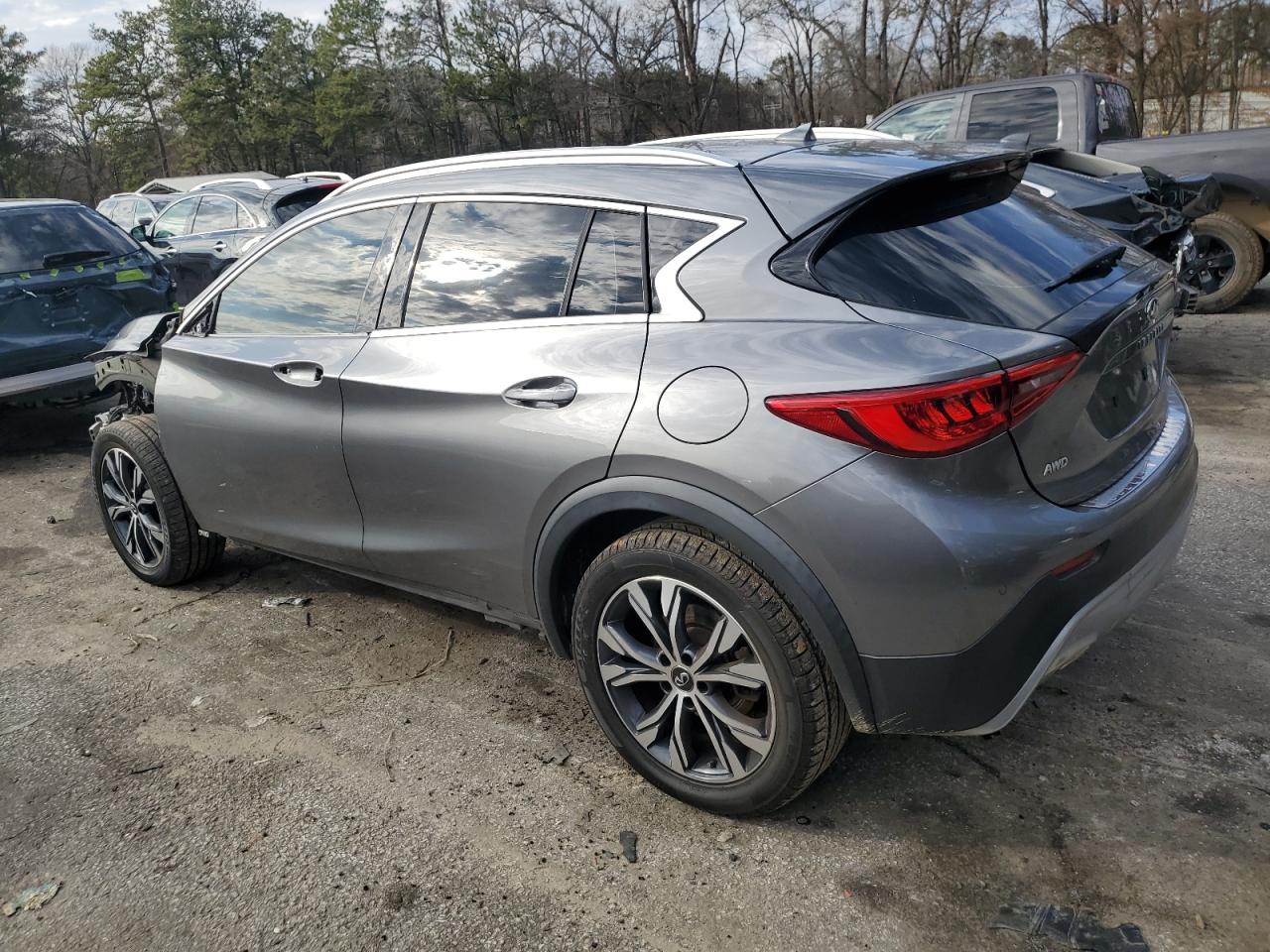 2017 Infiniti QX30 - Image 2