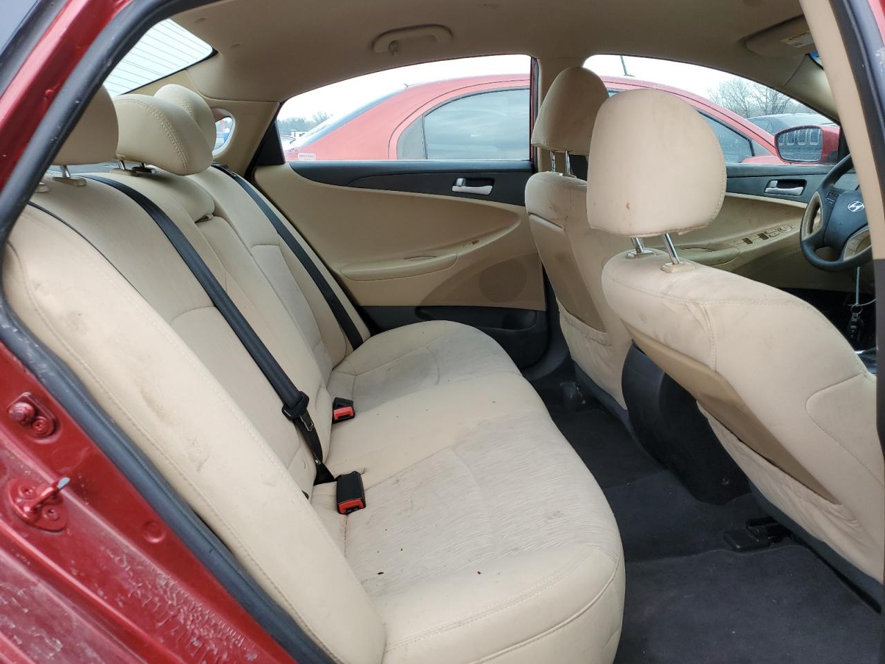 2013 Hyundai Sonata - Image 10