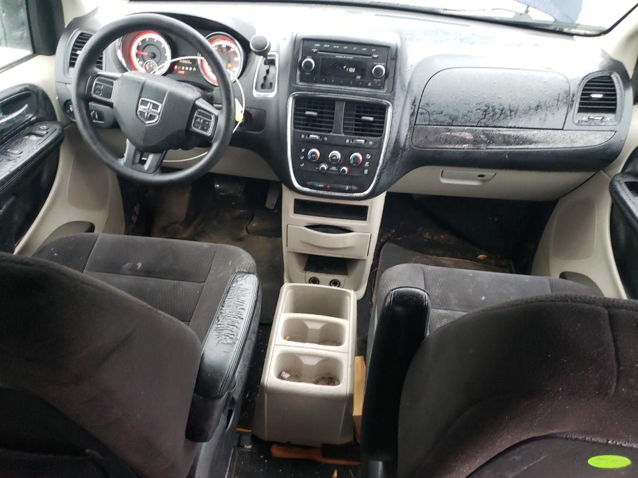 2014 Dodge Caravan - Image 8