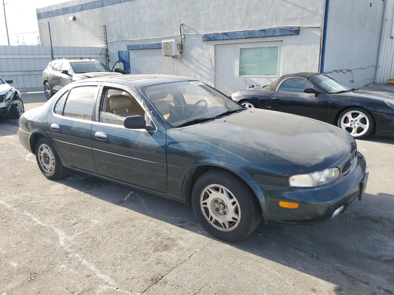 1995 Infiniti J - Image 4
