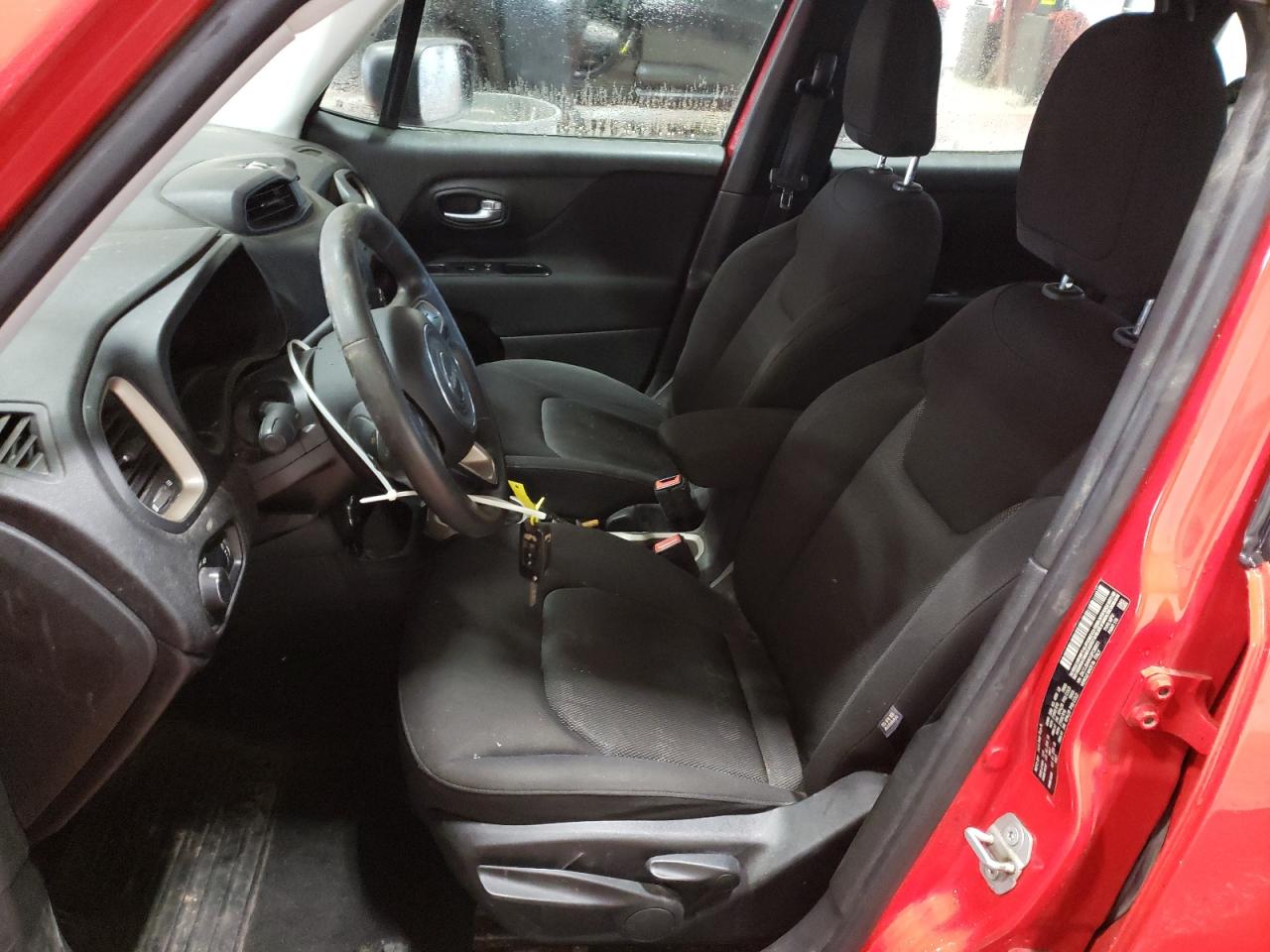2016 Jeep Renegade - Image 7