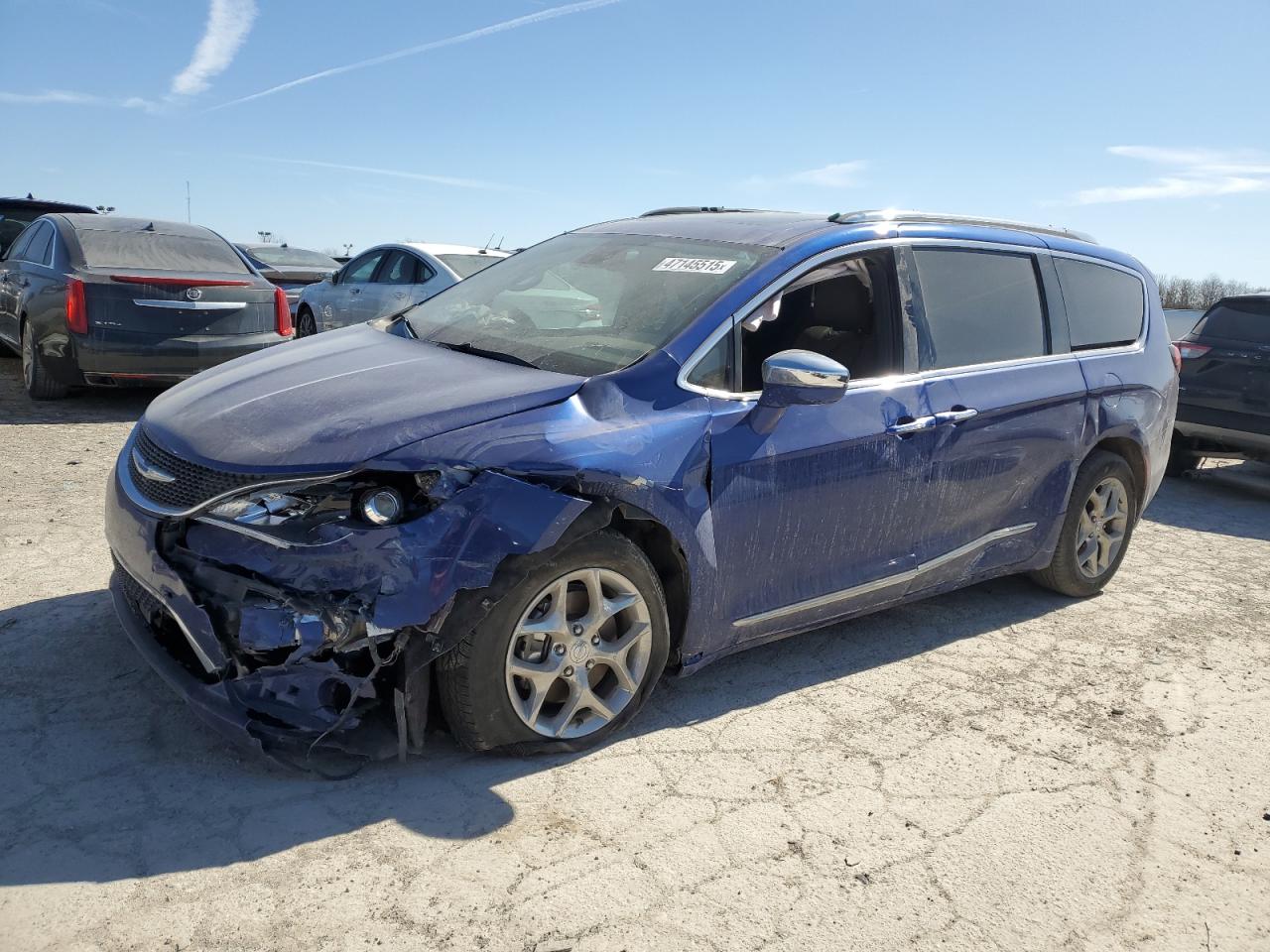 2018 Chrysler Pacifica - Image 1