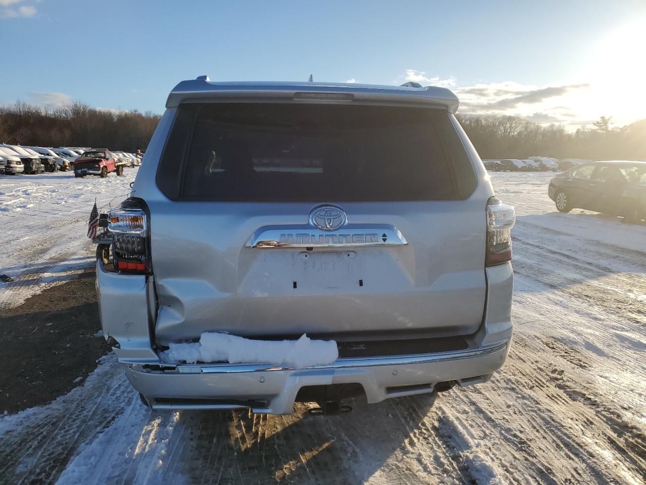 2022 Toyota 4Runner - Image 6