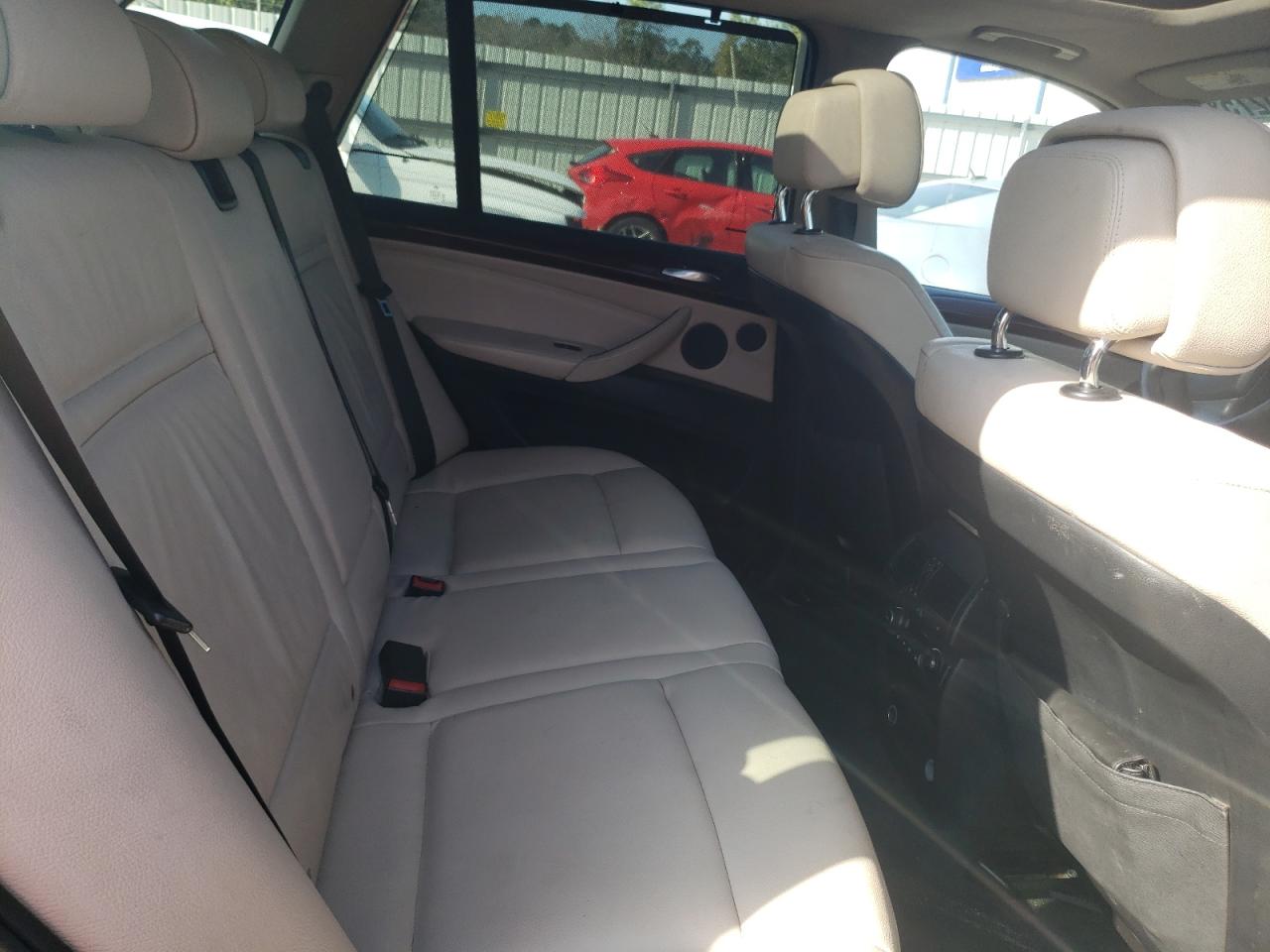 2012 BMW X5 - Image 11