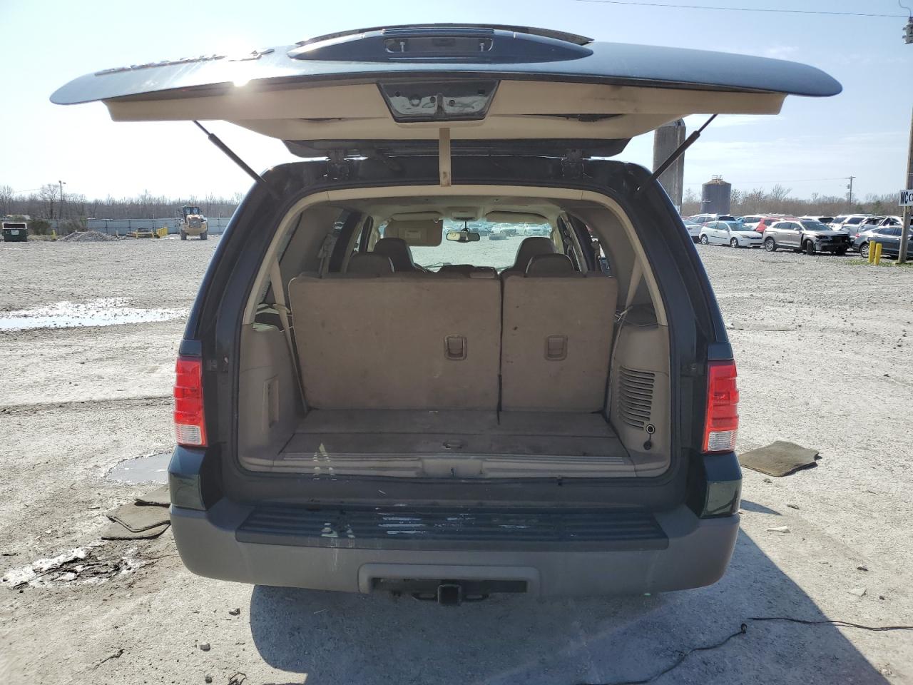 2003 Ford Expedition - Image 6