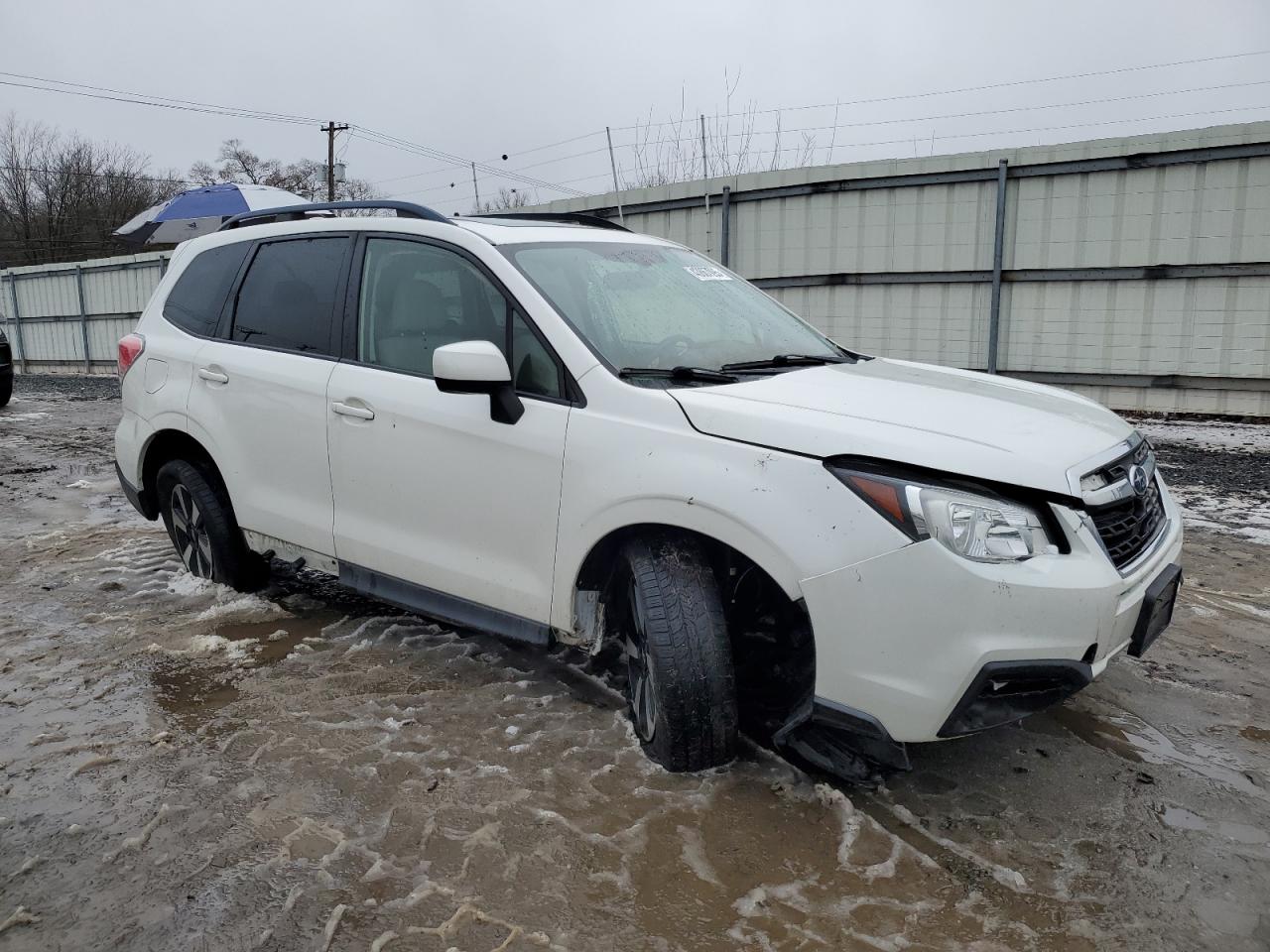 2017 Subaru Forester - Image 4