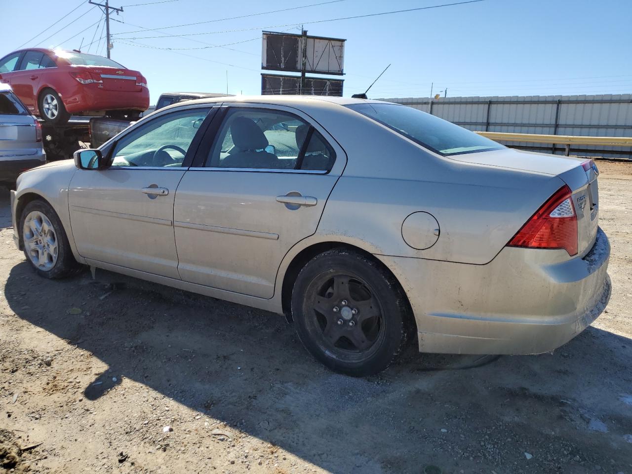 2010 Ford Fusion - Image 2