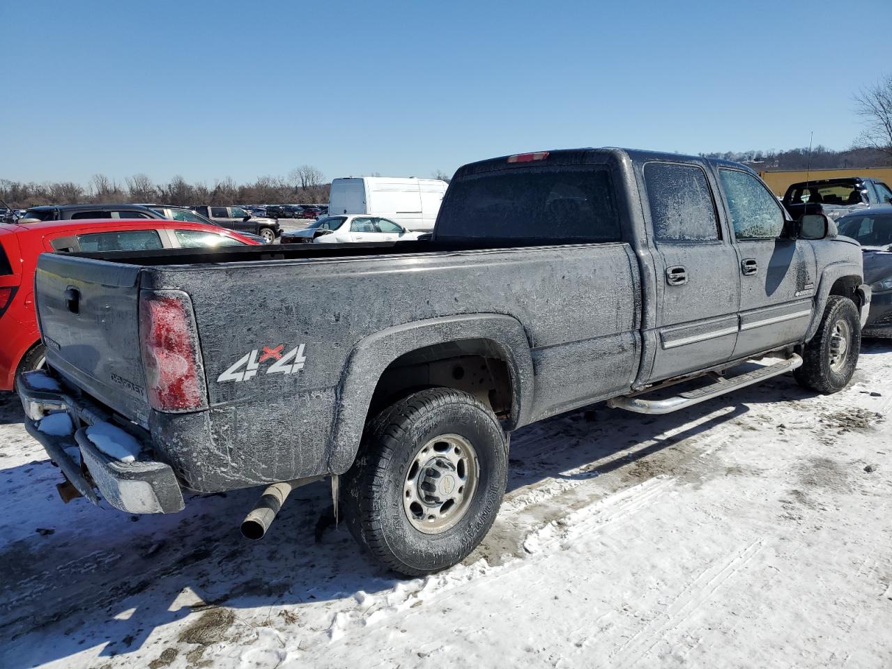 2005 Chevrolet Silverado - Image 3