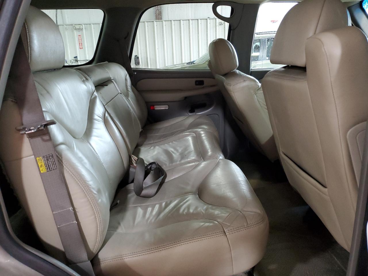 2002 GMC Yukon - Image 11