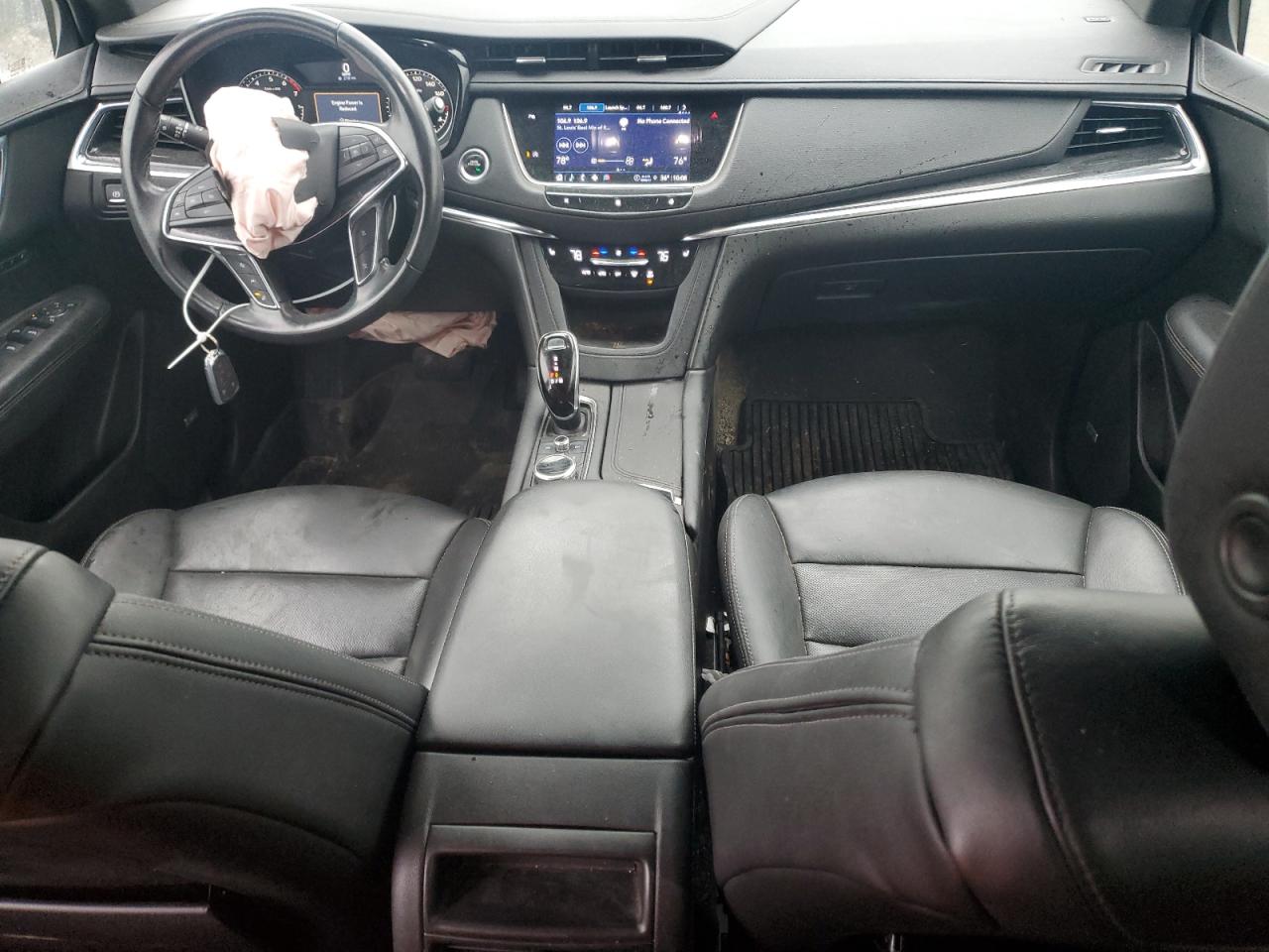 2021 Cadillac XT5 - Image 8