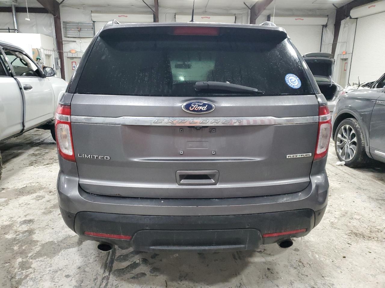 2013 Ford Explorer - Image 6