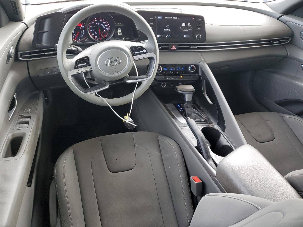 2023 Hyundai Elantra - Image 8