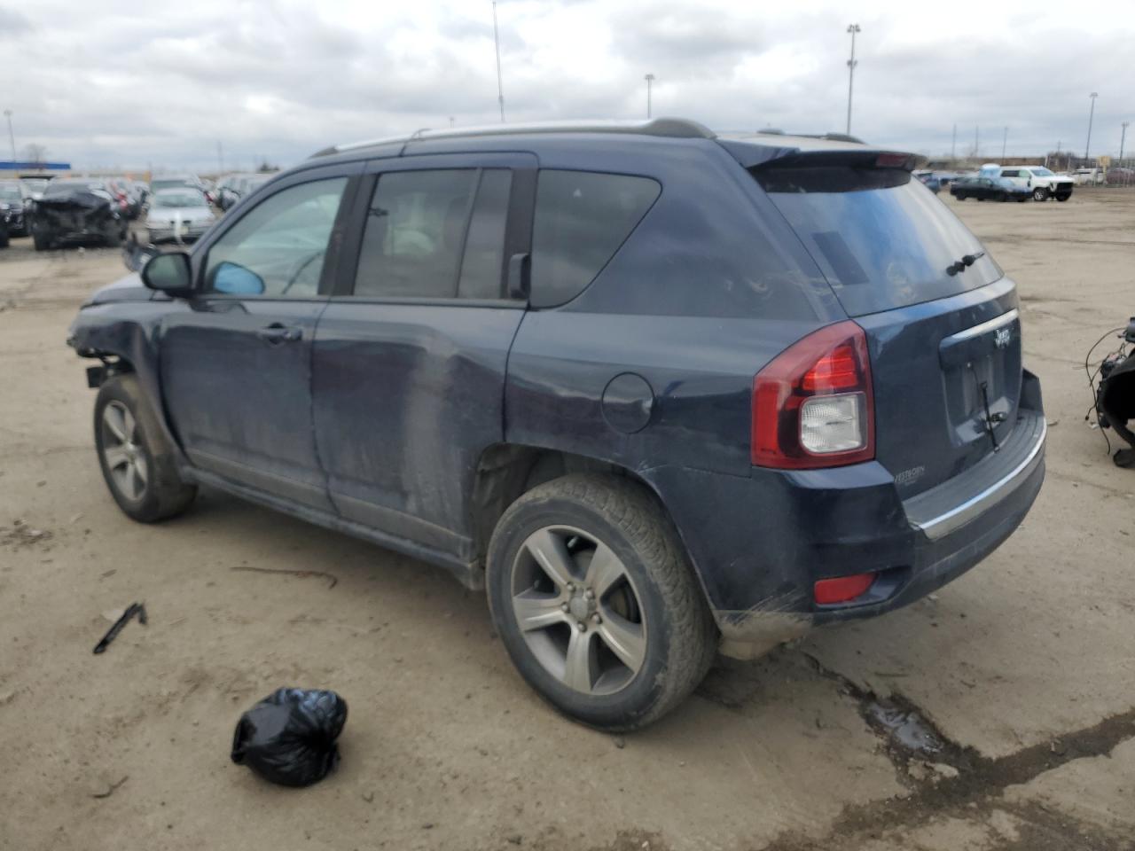 2016 Jeep Compass - Image 2