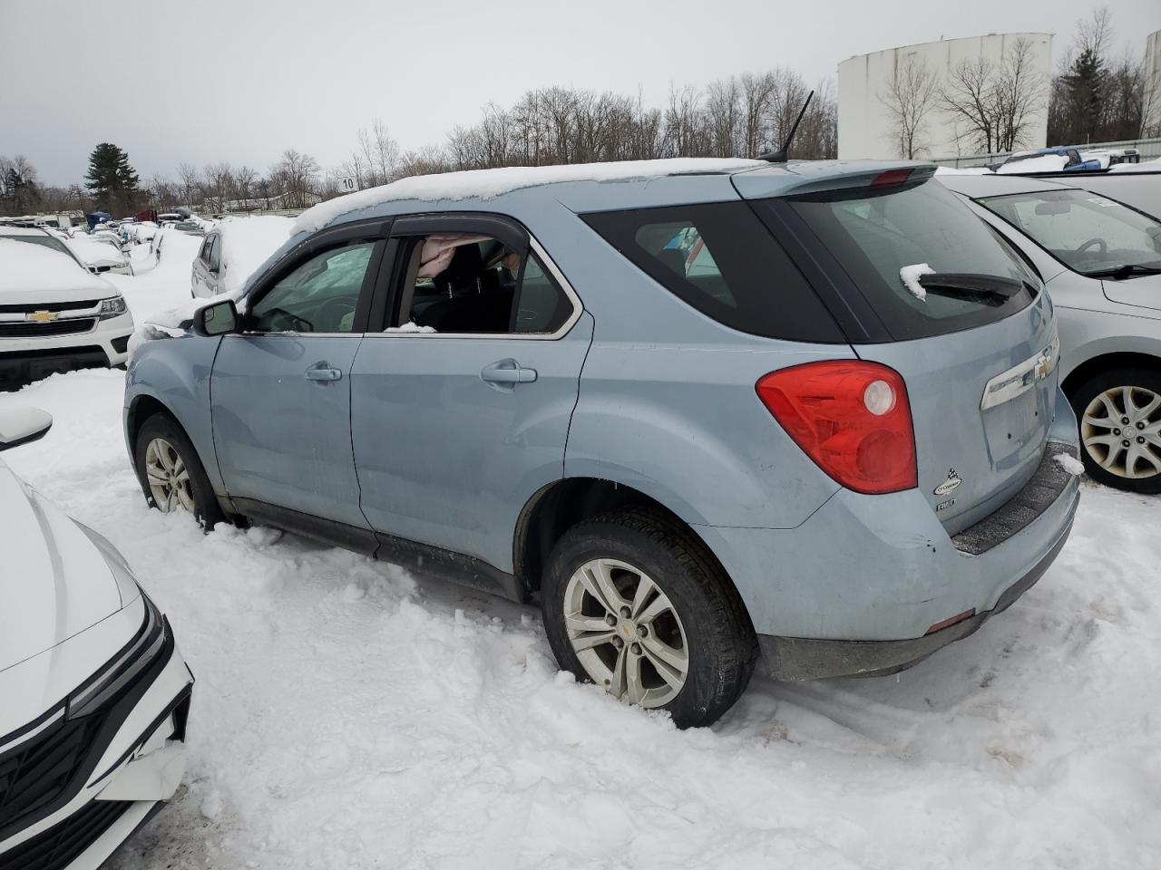 2014 Chevrolet Equinox - Image 2