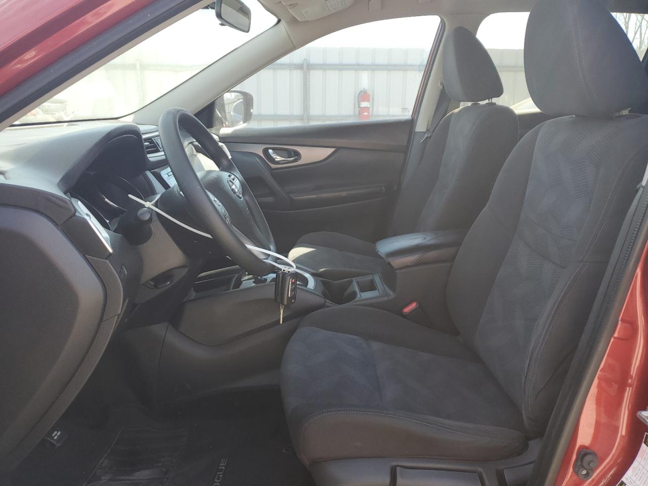 2016 Nissan Rogue - Image 7