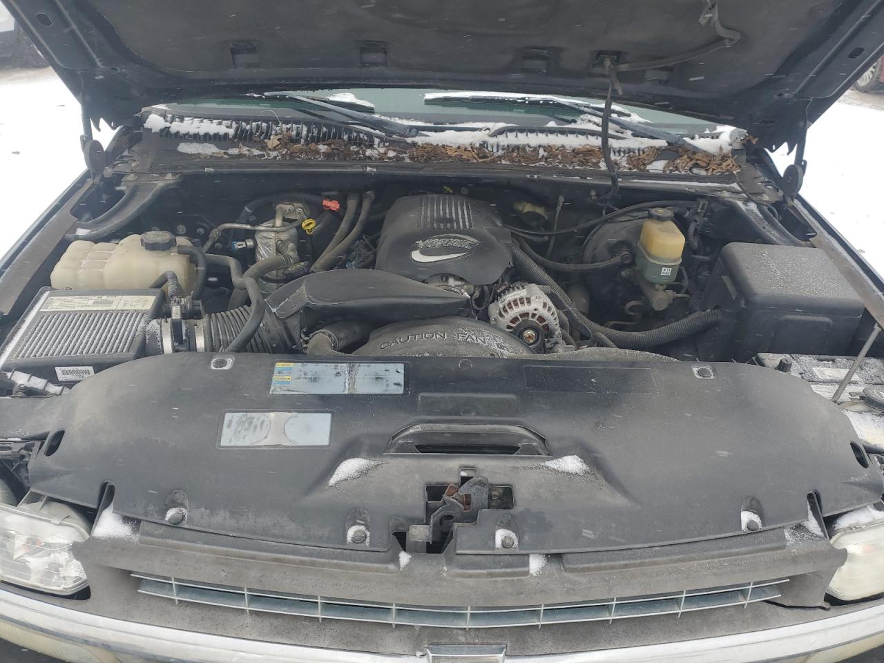 2002 Chevrolet Silverado - Image 11