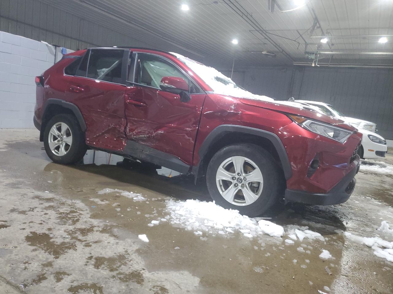 2019 Toyota RAV 4 - Image 4