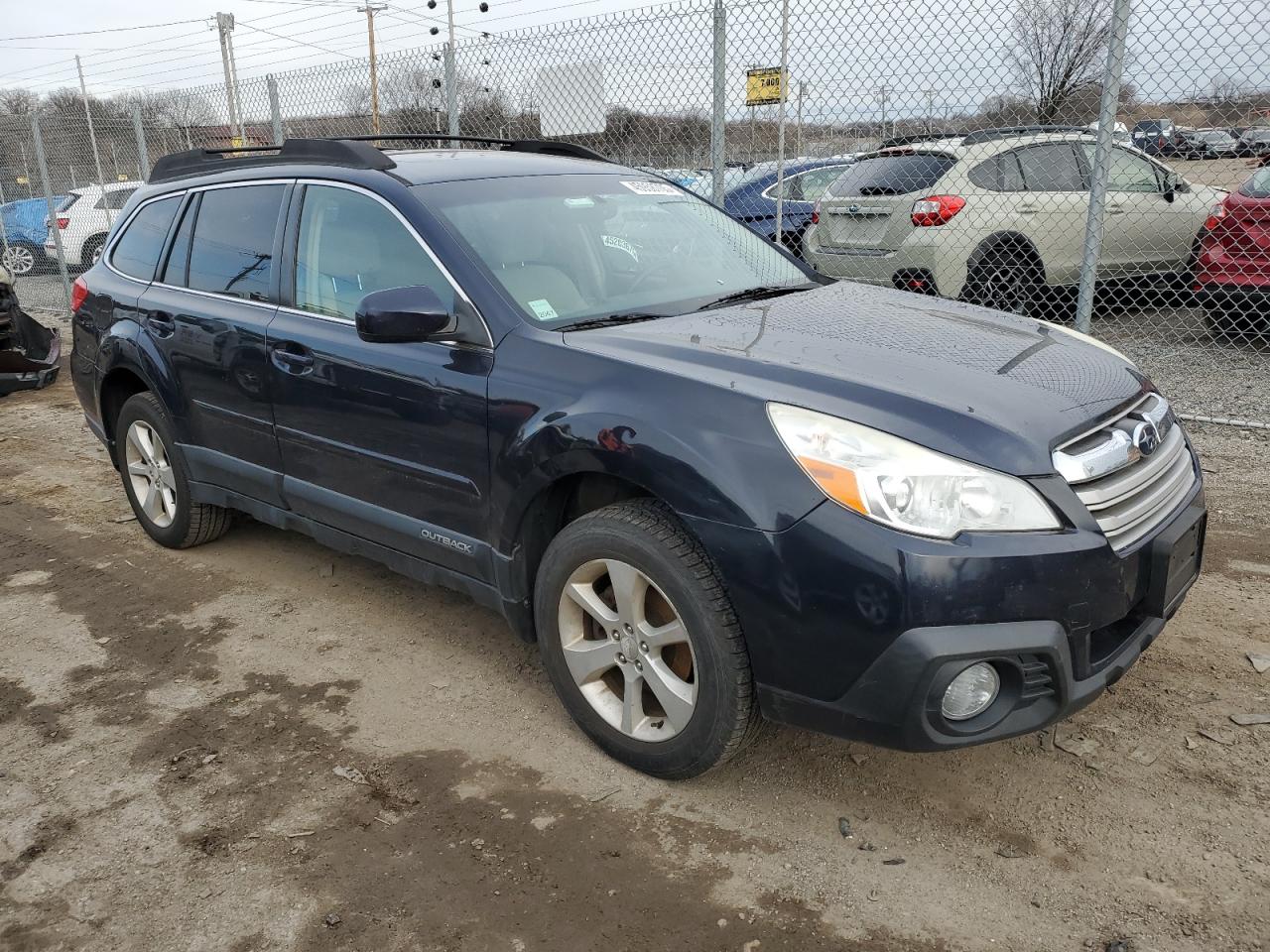 2014 Subaru Outback - Image 4