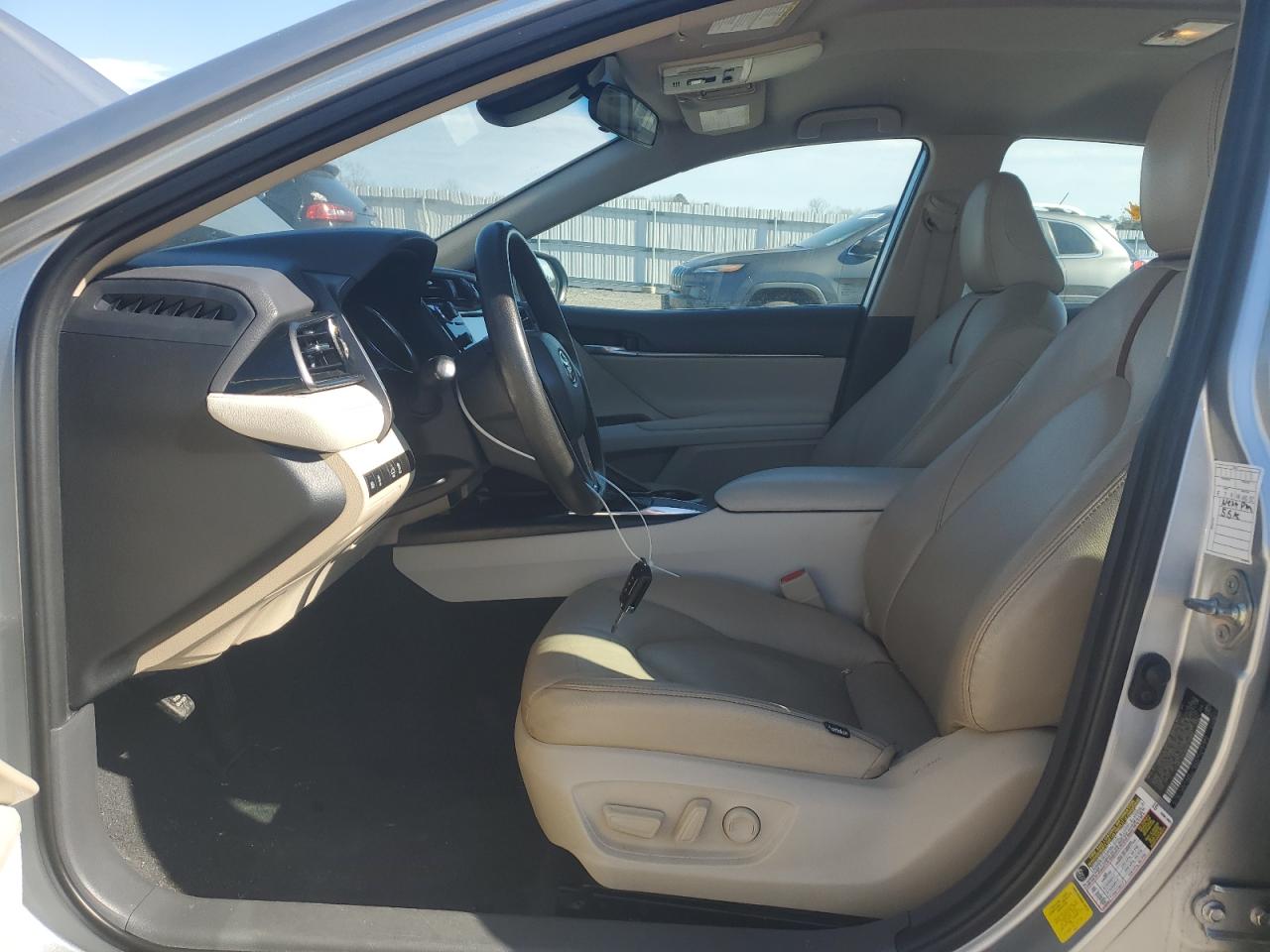 2019 Toyota Camry - Image 7