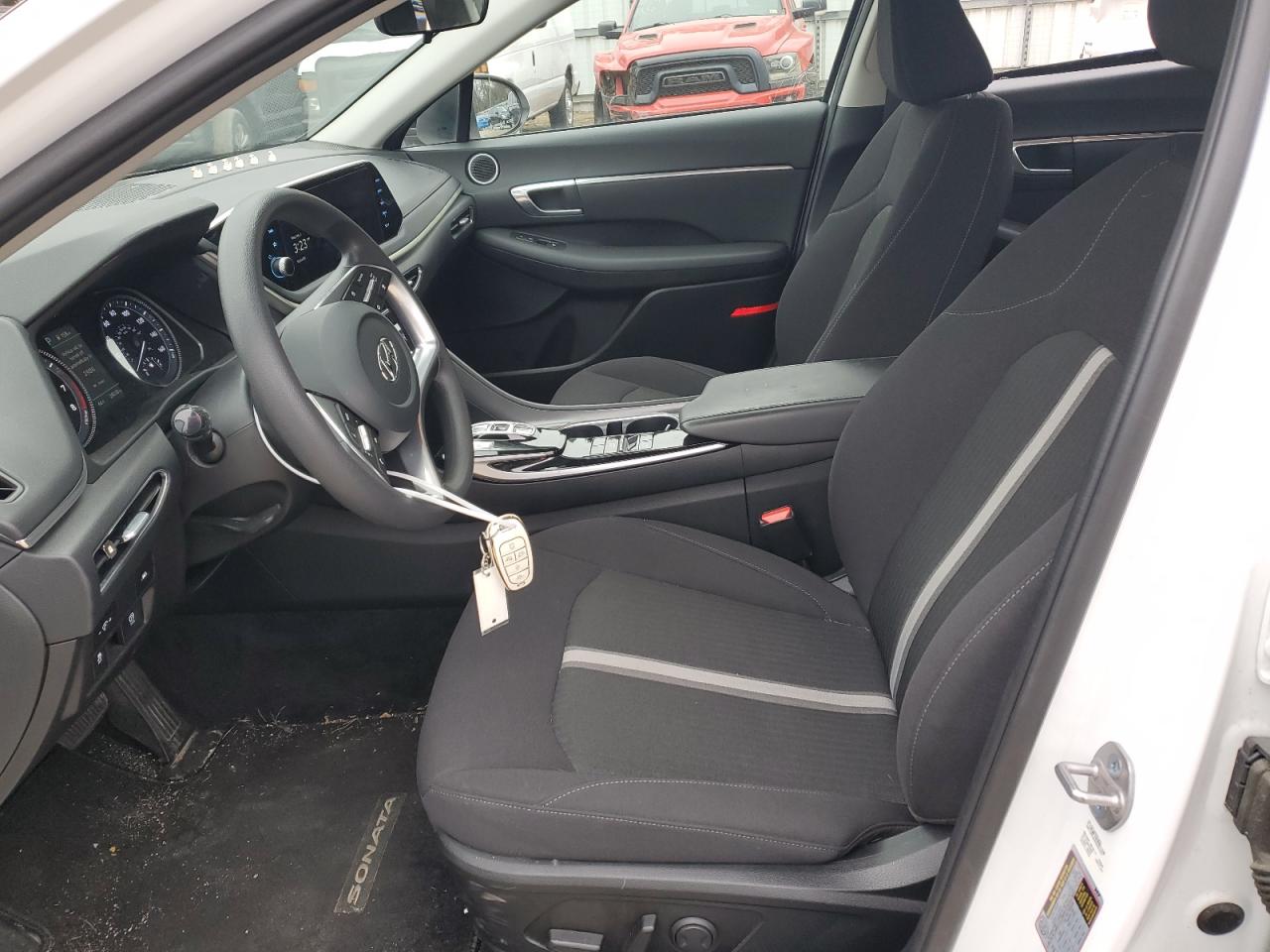 2023 Hyundai Sonata - Image 7