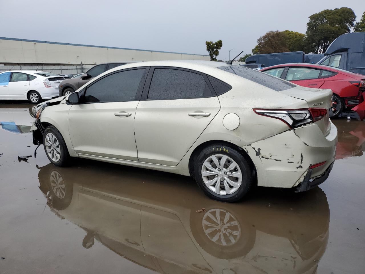 2020 Hyundai Accent - Image 2